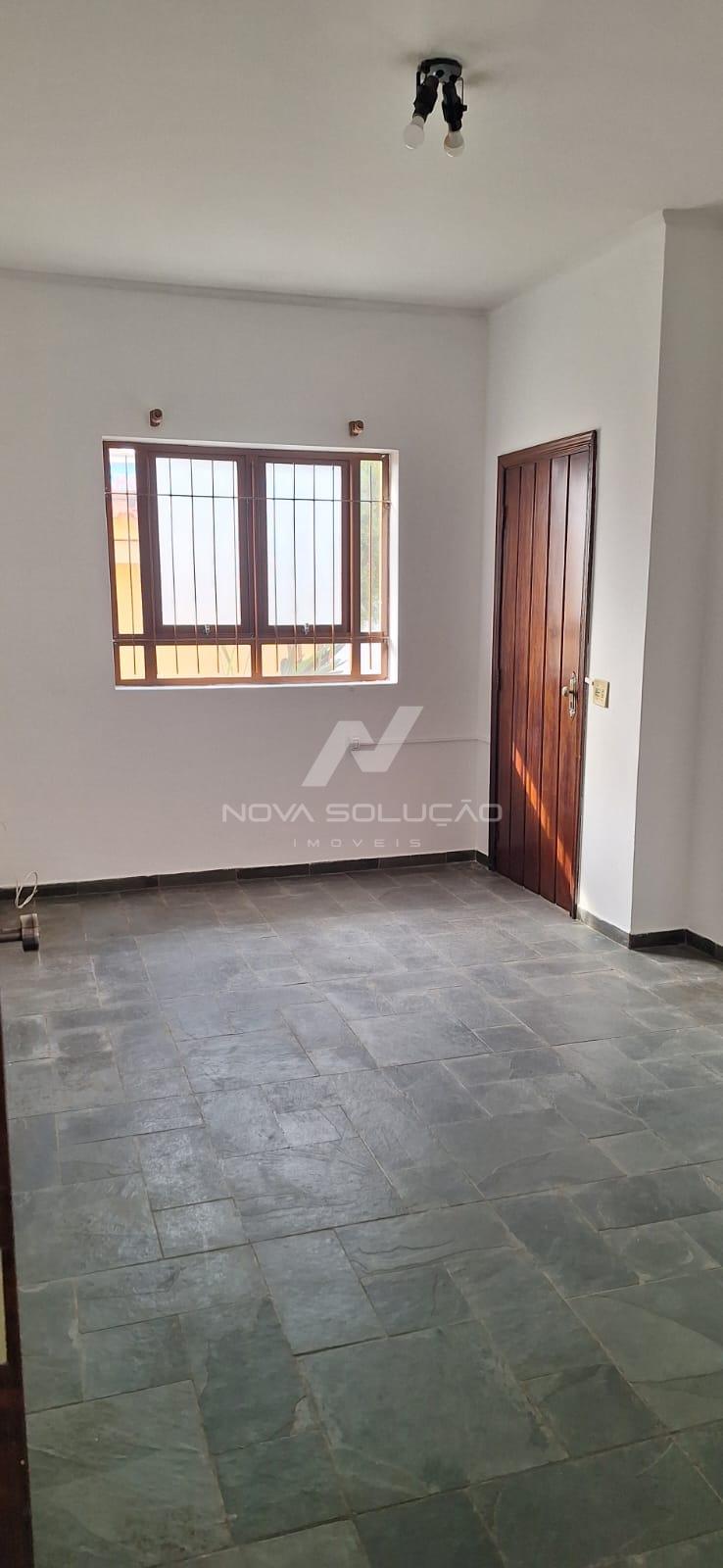 Casa com 2 dormitrios  venda, Vila Claudia, LIMEIRA - SP