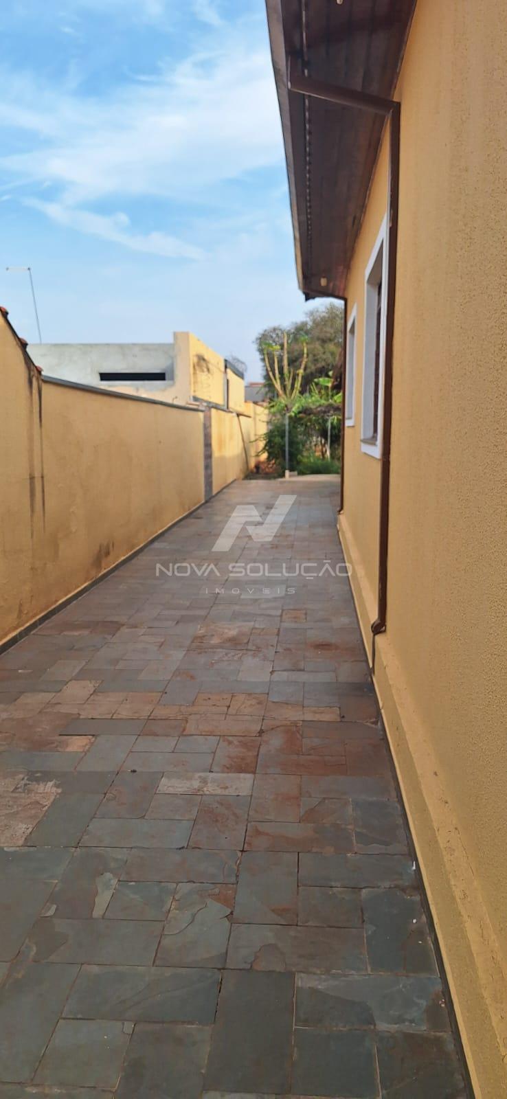 Casa com 2 dormitrios  venda, Vila Claudia, LIMEIRA - SP