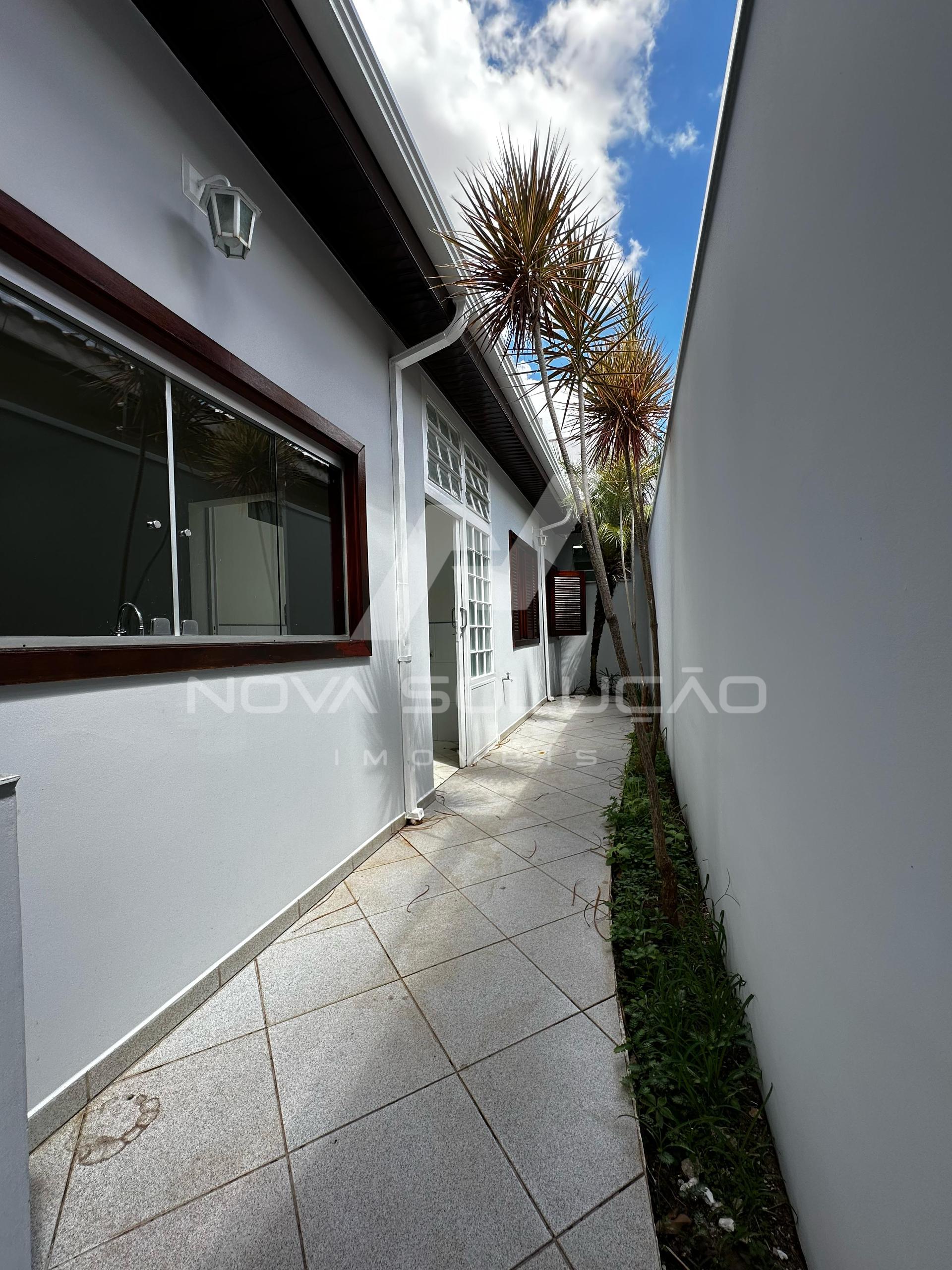 Casa com 2 dormitrios  venda, Jardim So Loureno, LIMEIRA - SP