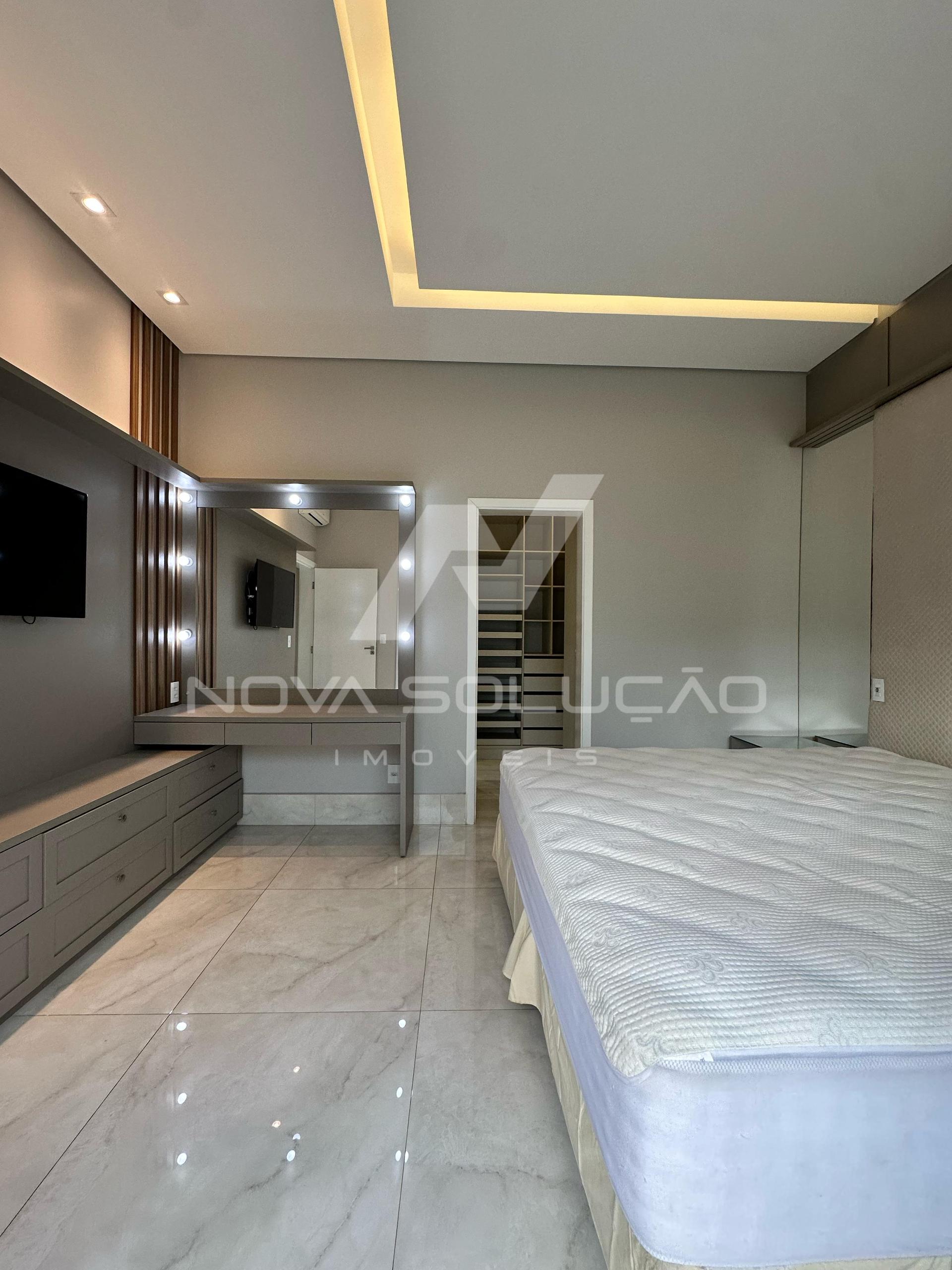 Condomnio com 3 dormitrios  venda,303.00 m , LIMEIRA - SP
