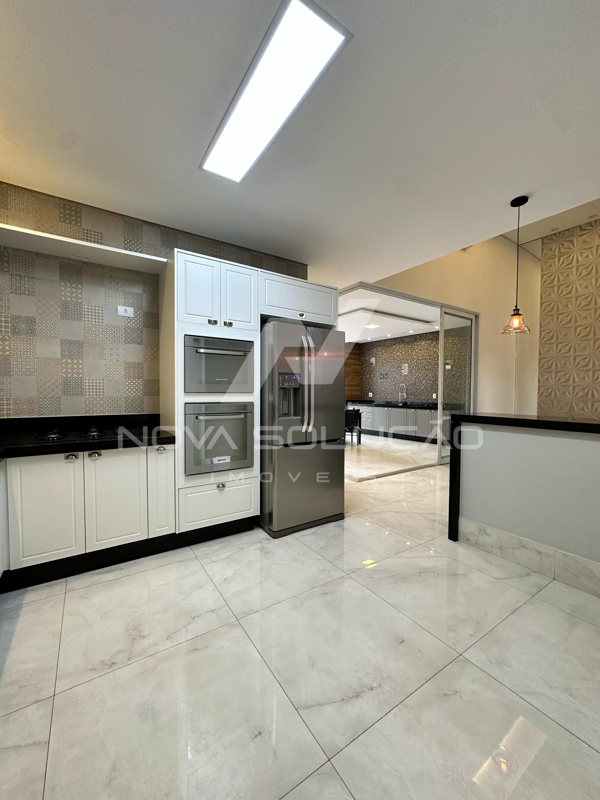 Condomnio com 3 dormitrios  venda,303.00 m , LIMEIRA - SP