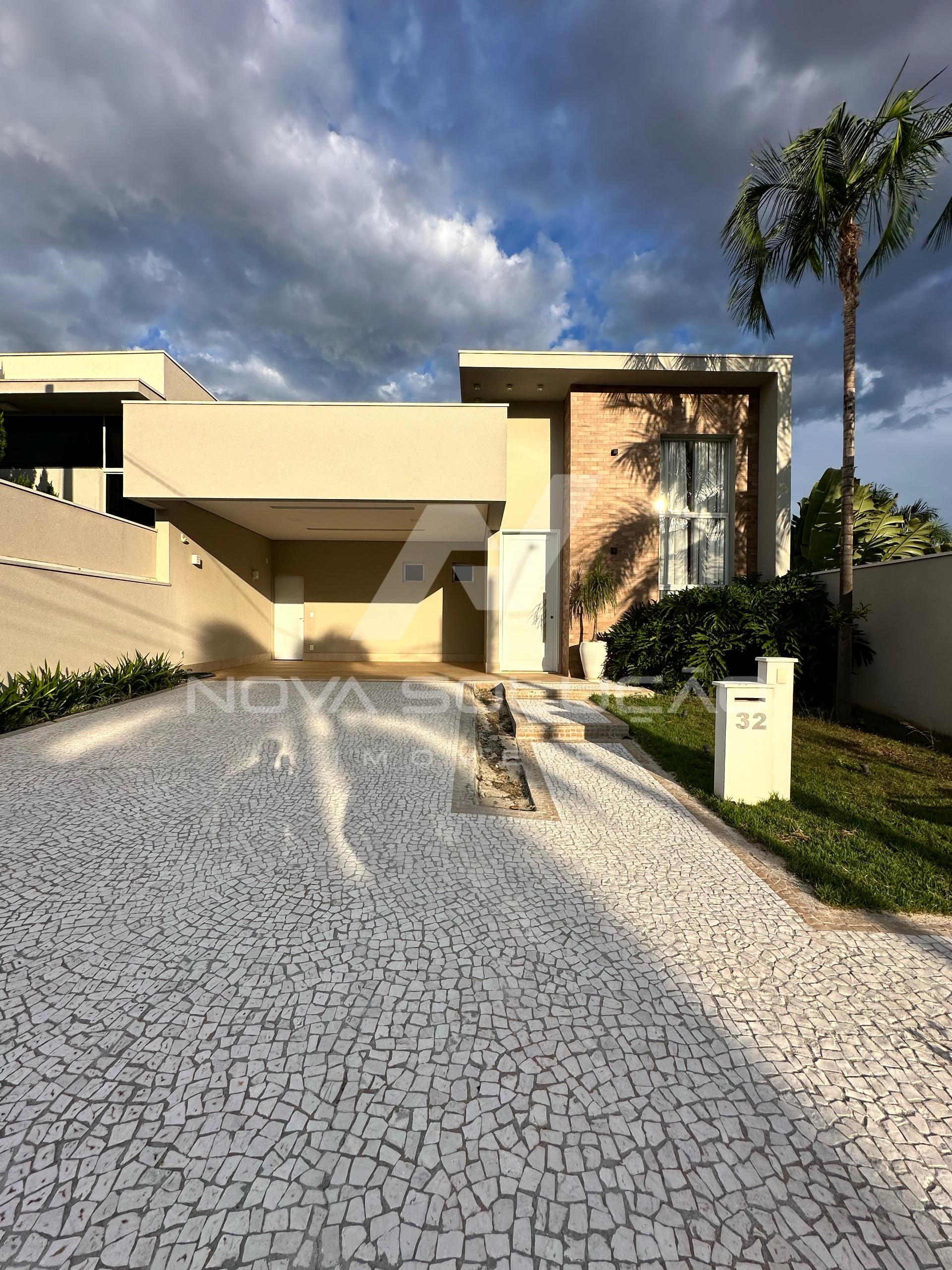 Condomnio com 3 dormitrios  venda,303.00 m , LIMEIRA - SP