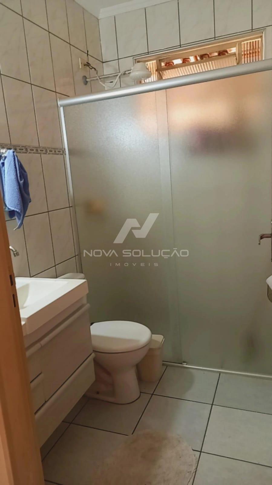 Casa com 2 dormitrios  venda, guas Da Serra, LIMEIRA - SP