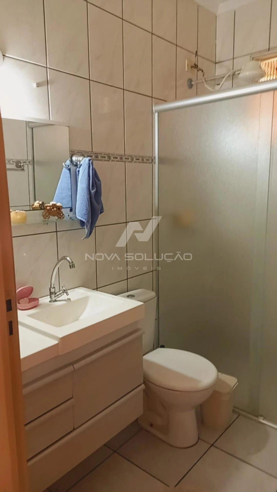 Casa com 2 dormitrios  venda, guas Da Serra, LIMEIRA - SP