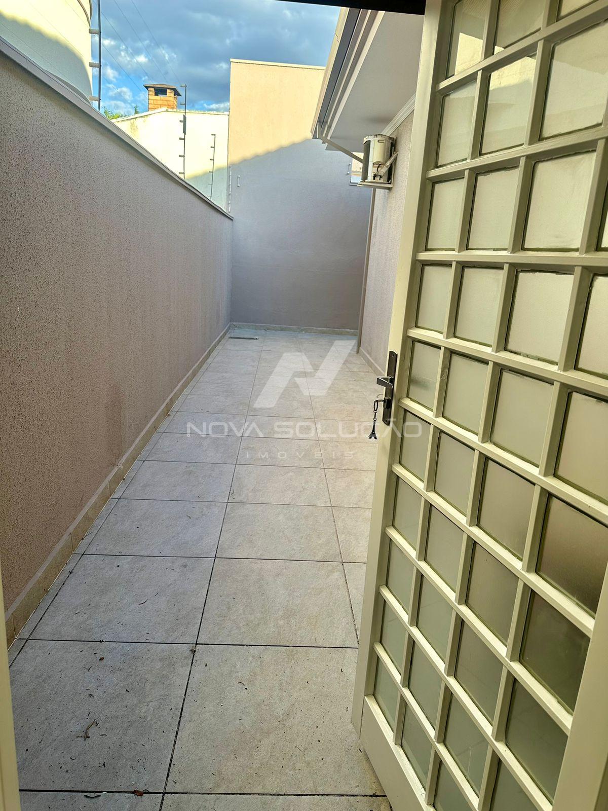Casa com 3 dormitrios  venda,275.00 m , LIMEIRA - SP