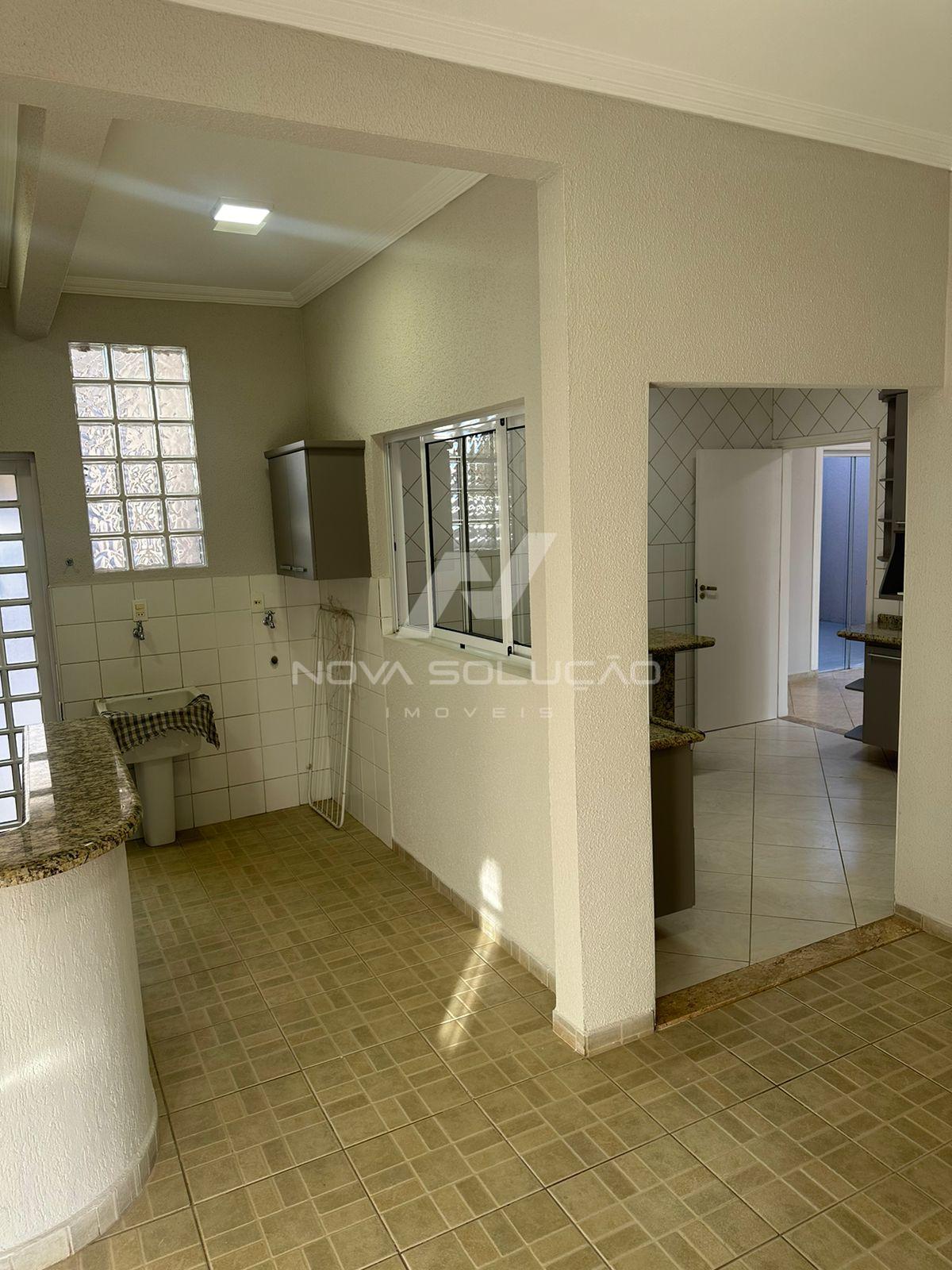 Casa com 3 dormitrios  venda,275.00 m , LIMEIRA - SP