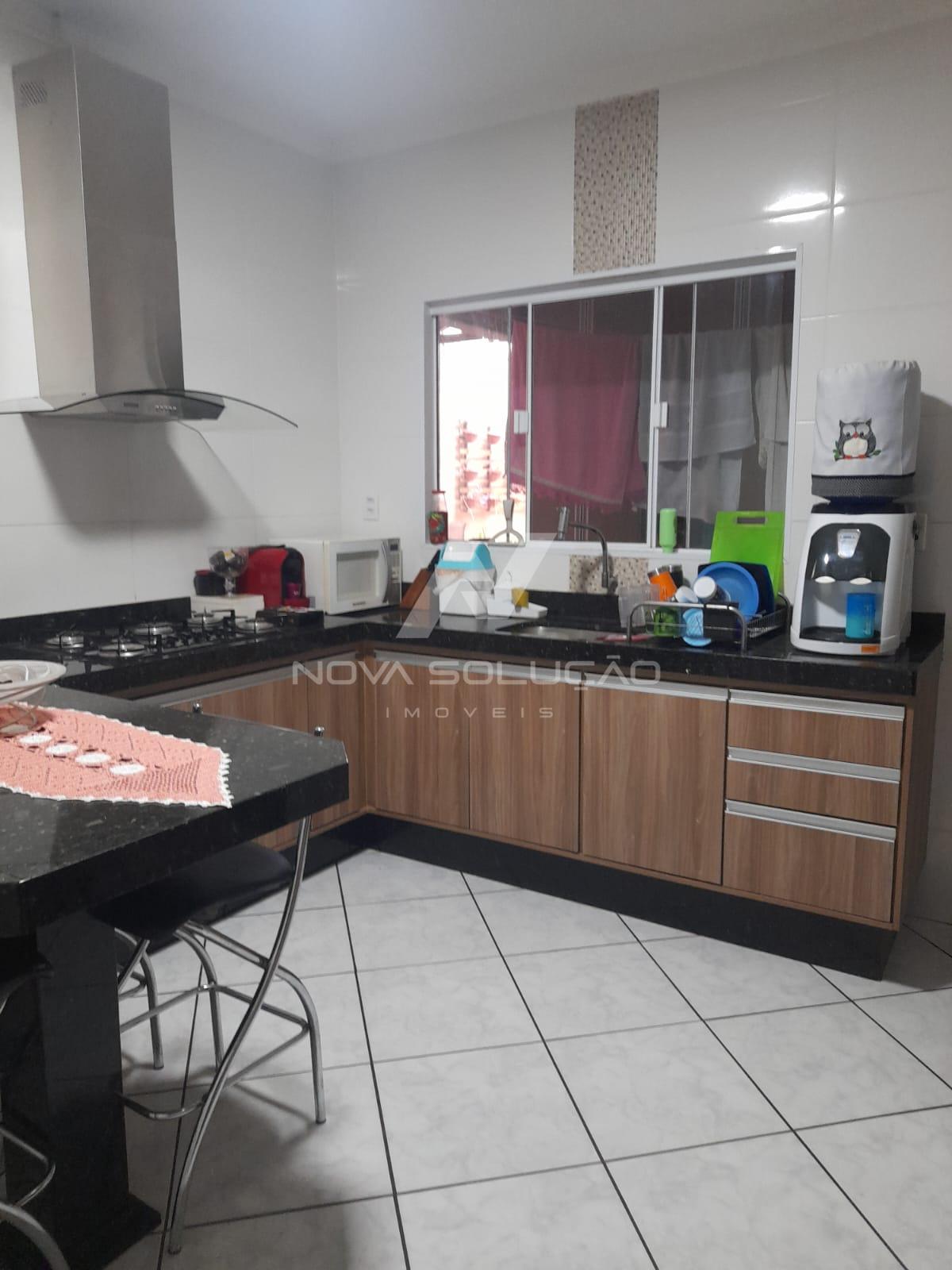 Casa com 3 dormitrios  venda, Jardim Lago Azul, LIMEIRA - SP