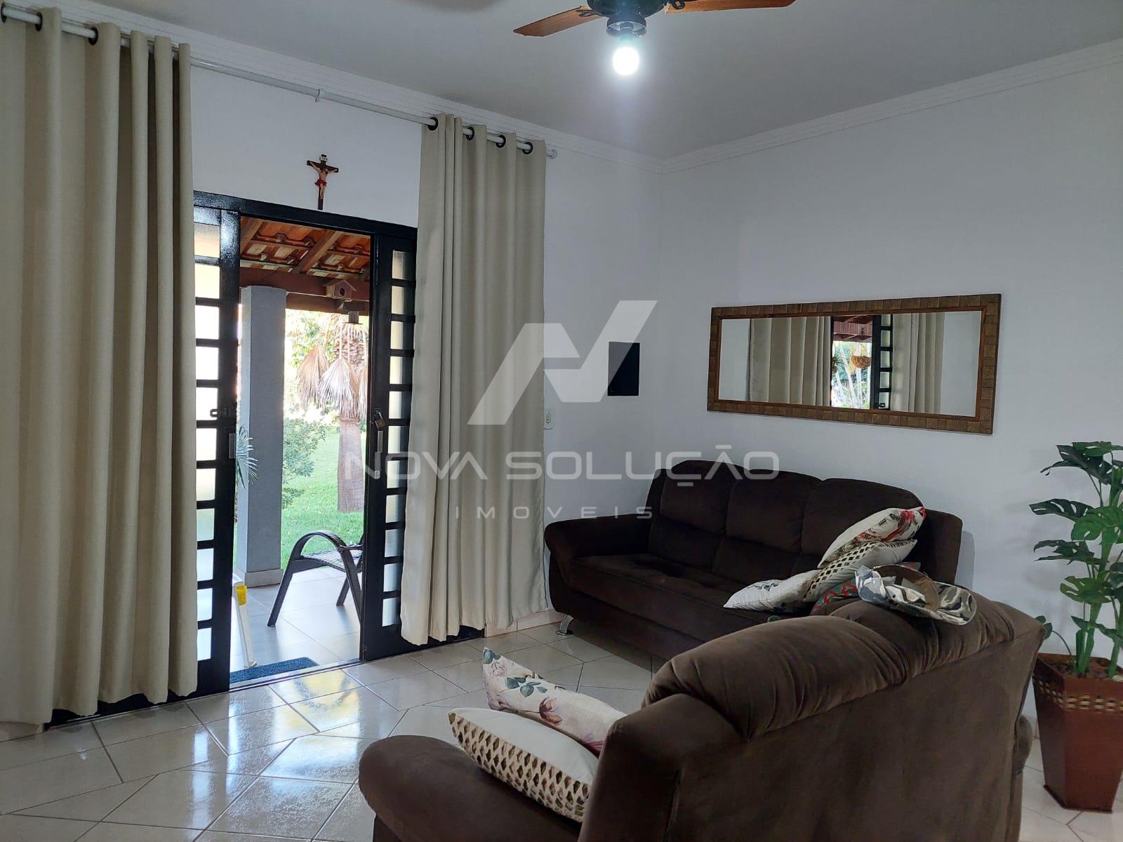 Chcara com 3 dormitrios  venda, Bairro Dos Pires, LIMEIRA - SP
