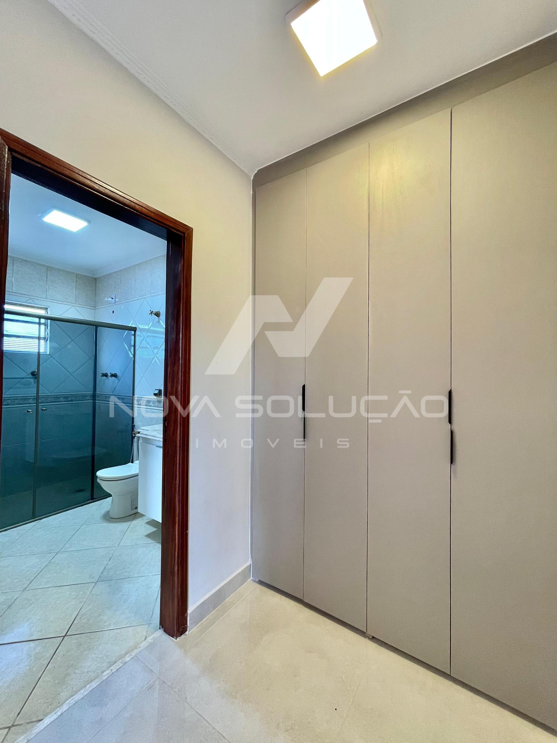Sobrado com 3 dormitrios,154.00 m , Jardim Lago Azul, LIMEIRA - SP