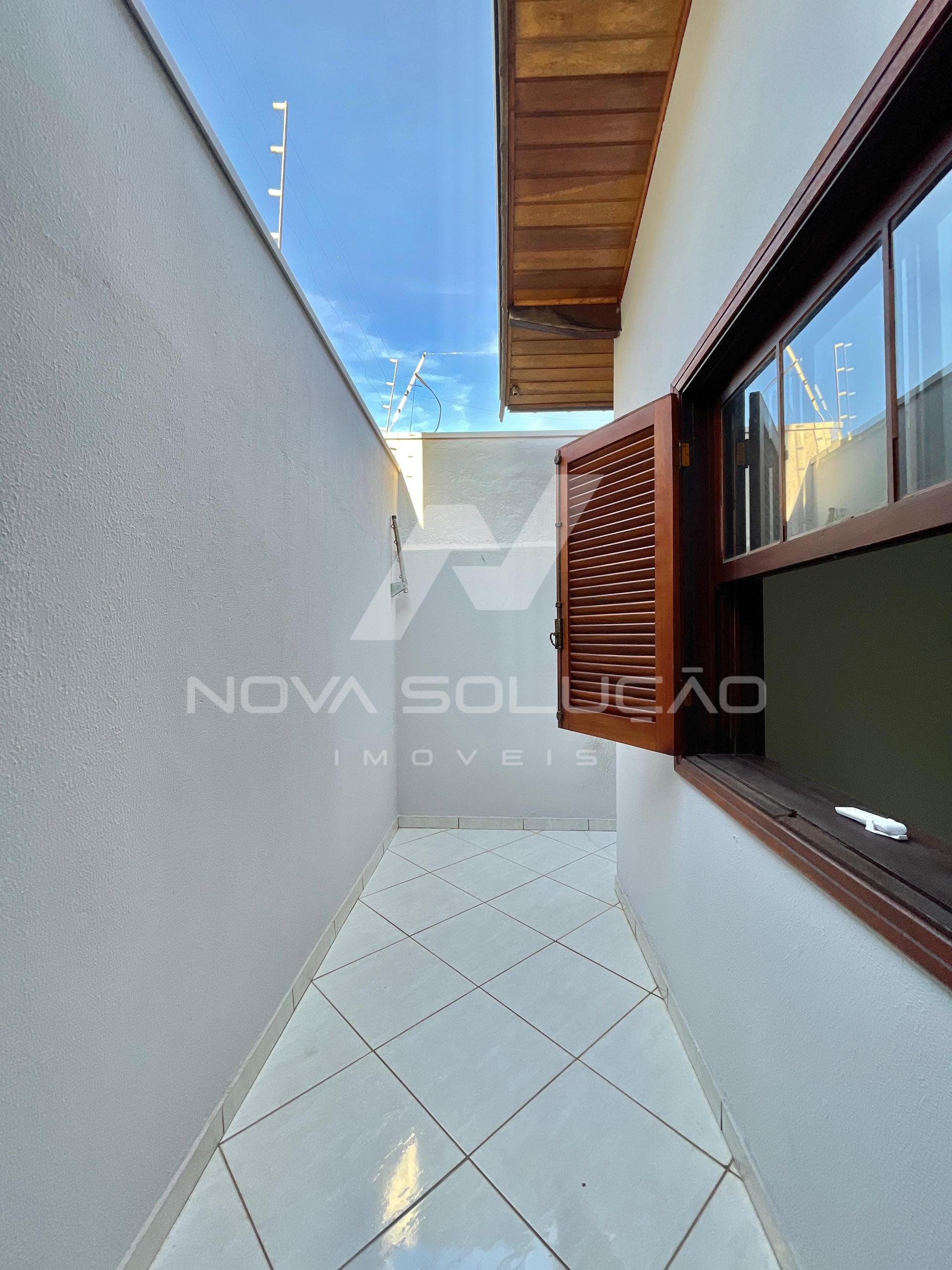 Sobrado com 3 dormitrios,154.00 m , Jardim Lago Azul, LIMEIRA - SP