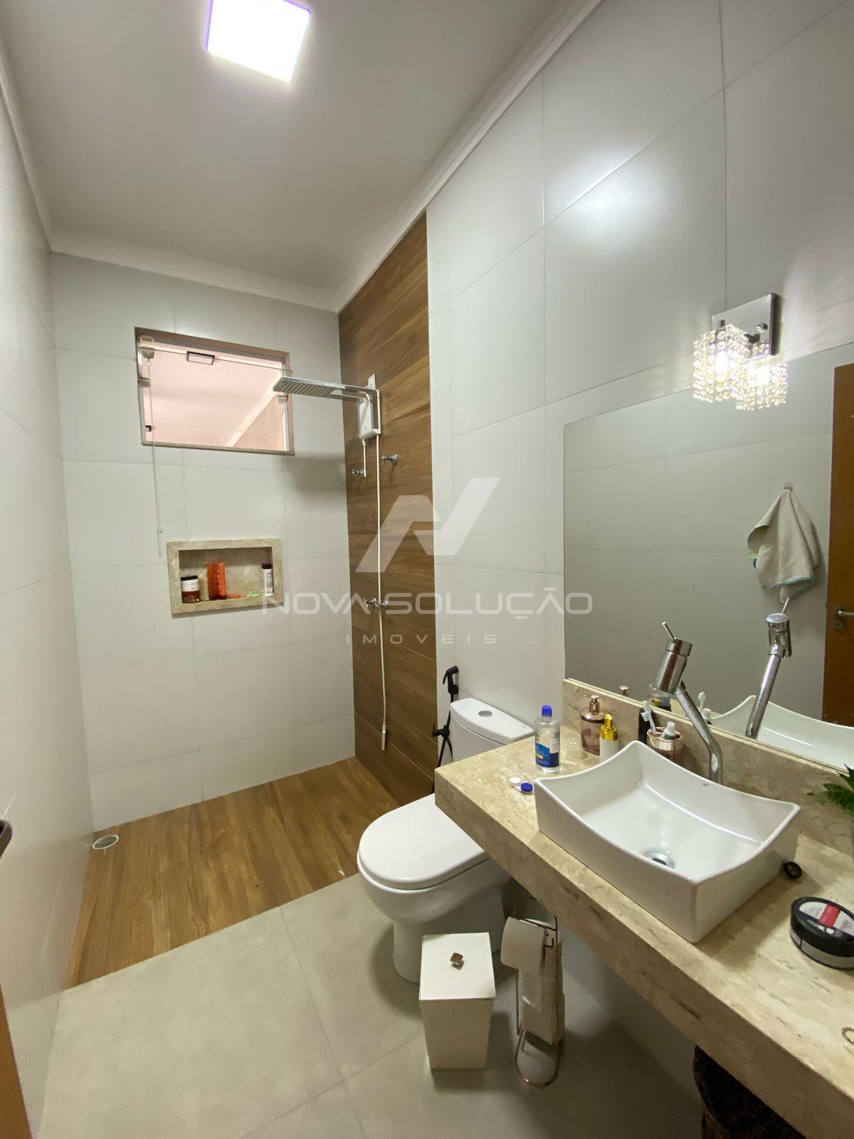 Casa com 2 dormitrios  venda,360.00 m , LIMEIRA - SP