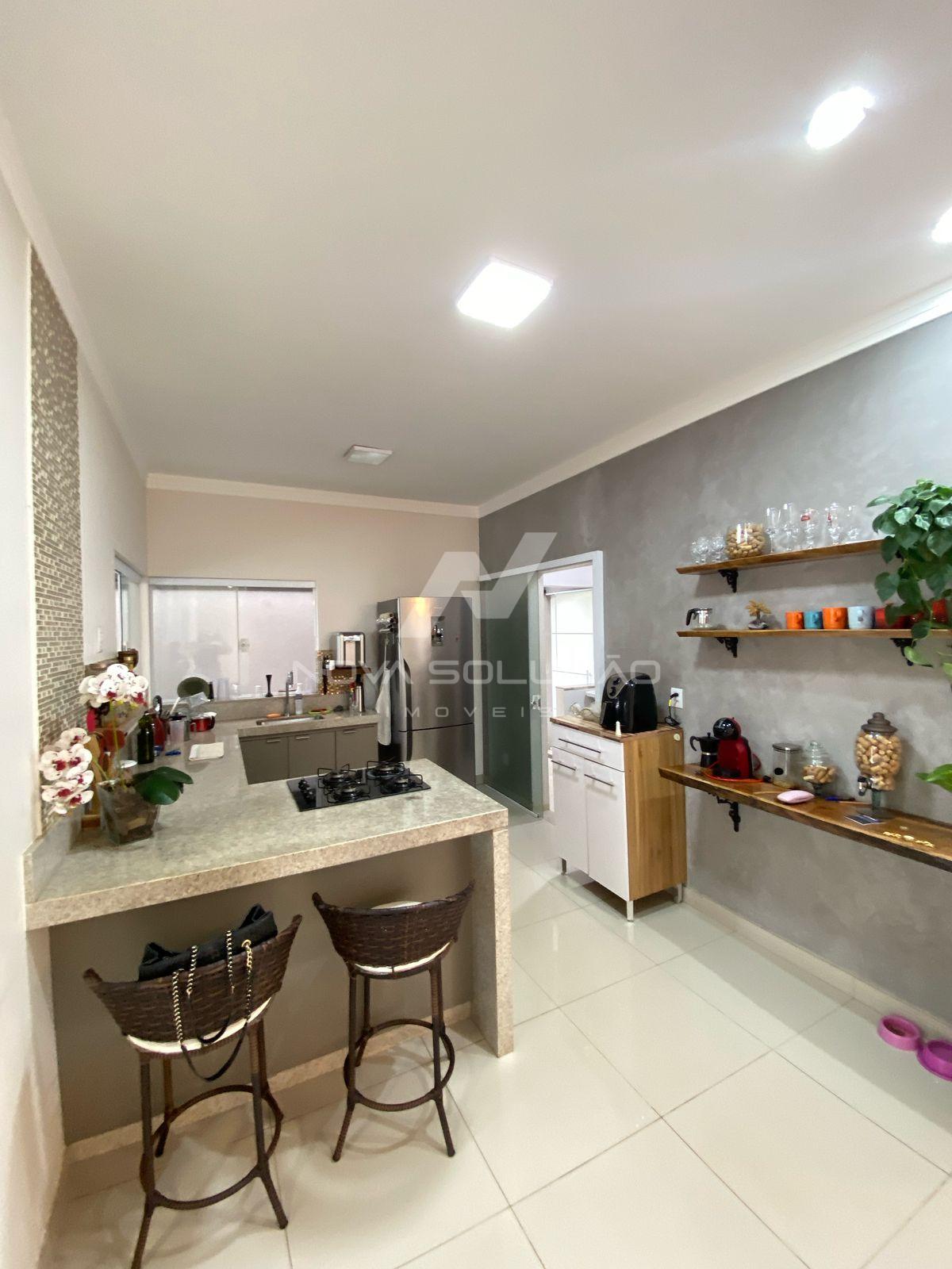 Casa com 2 dormitrios  venda,360.00 m , LIMEIRA - SP