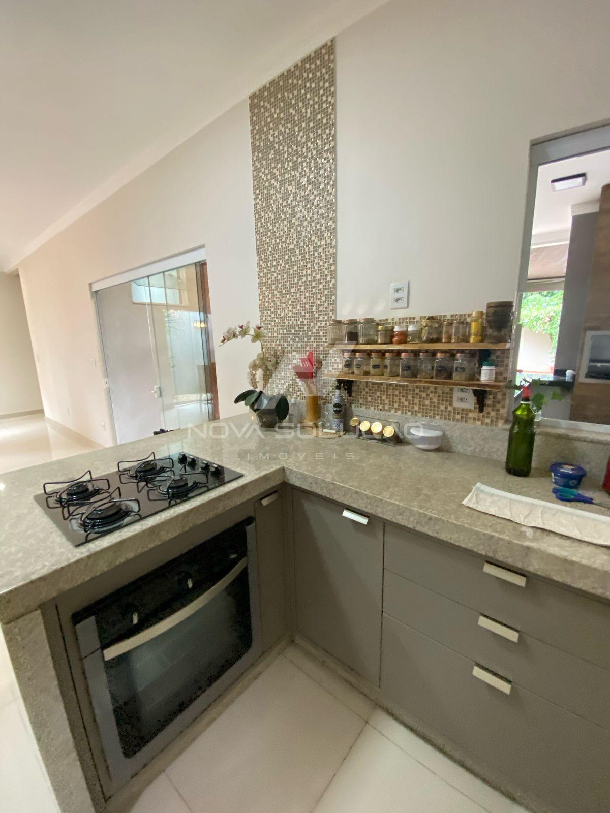 Casa com 2 dormitrios  venda,360.00 m , LIMEIRA - SP