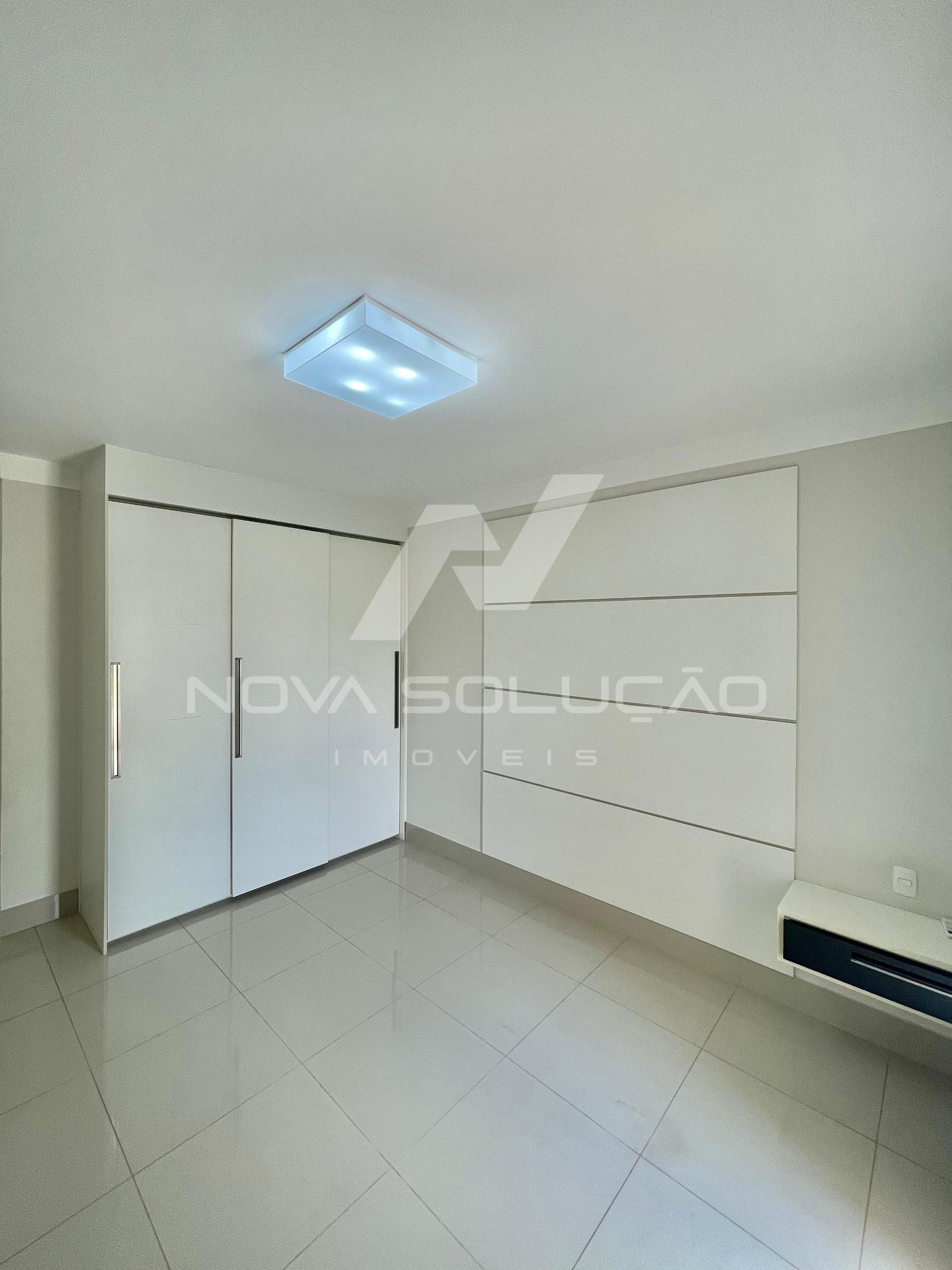 Casa com 3 dormitrios,525.00 m , Condomnio Greville, LIMEIRA - SP