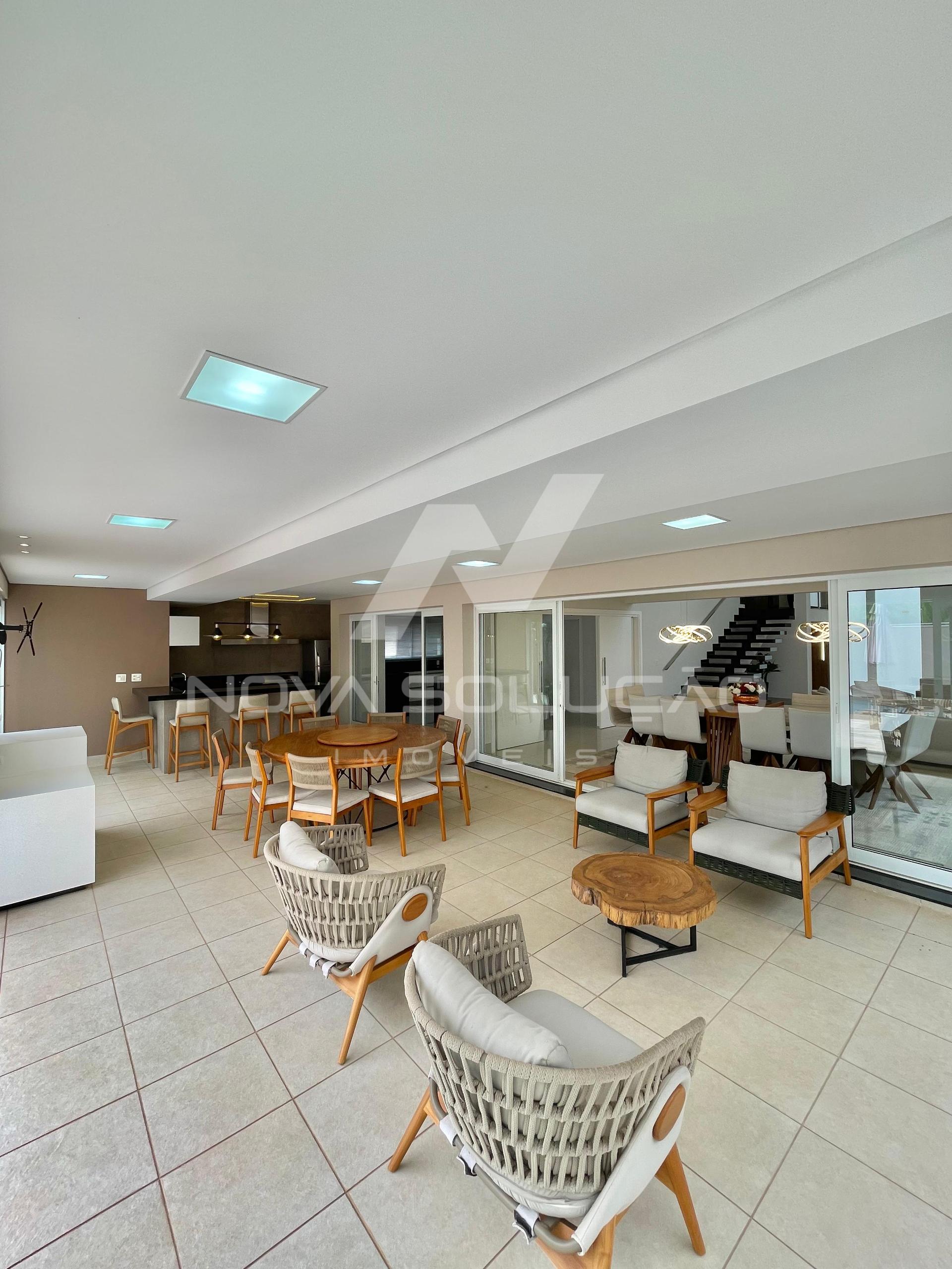 Casa com 3 dormitrios,525.00 m , Condomnio Greville, LIMEIRA - SP