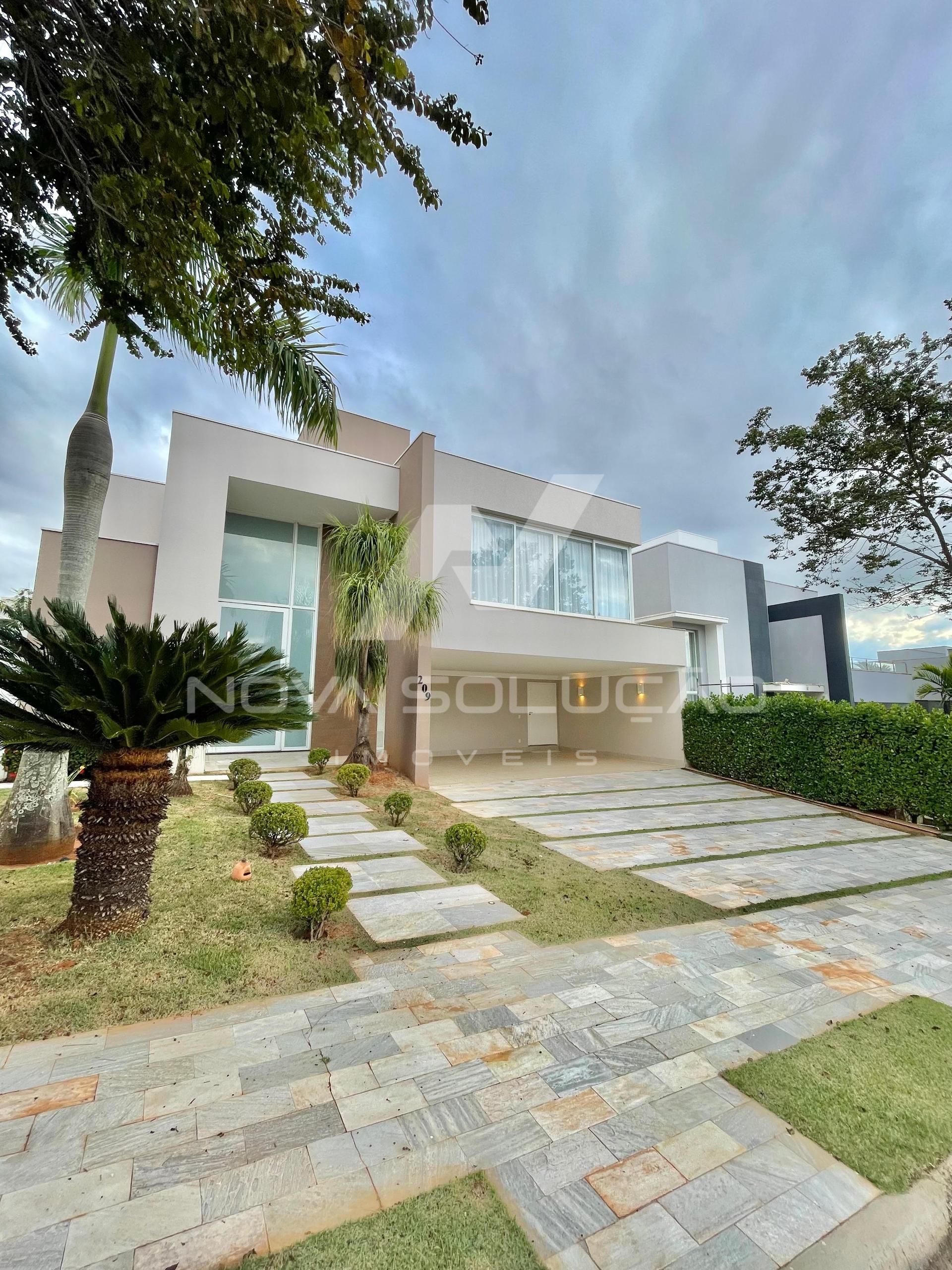 Casa com 3 dormitrios,525.00 m , Condomnio Greville, LIMEIRA - SP