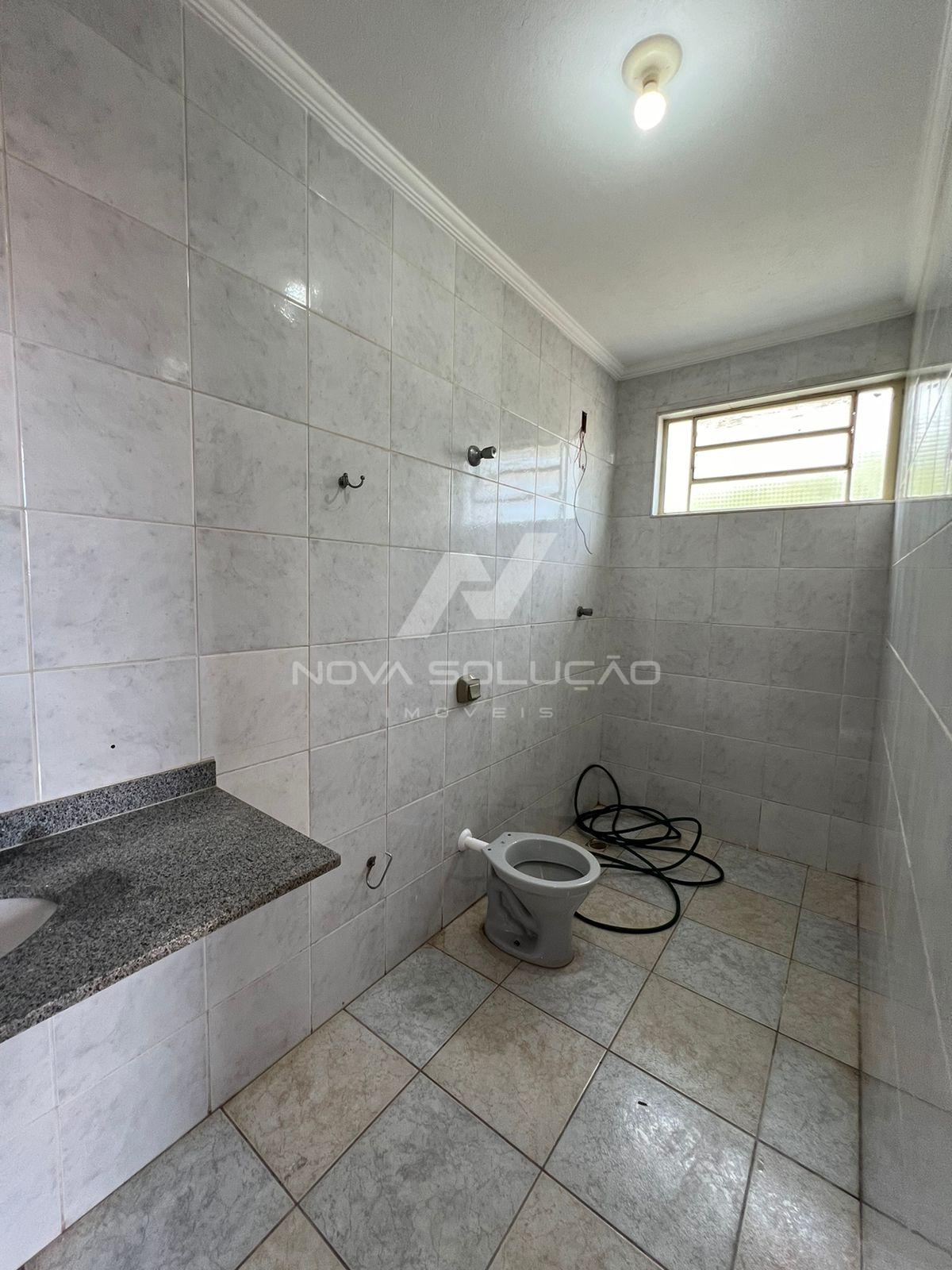 Barraco  venda, Residencial Village, LIMEIRA - SP