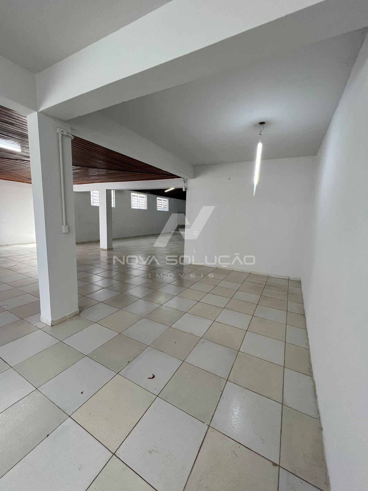Barraco  venda, Residencial Village, LIMEIRA - SP