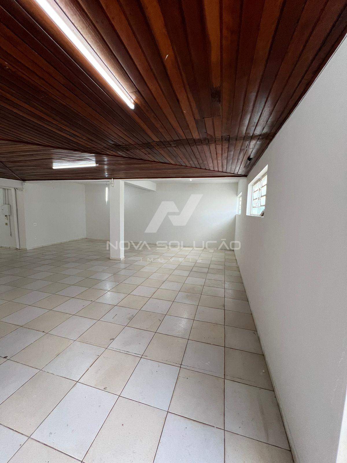 Barraco  venda, Residencial Village, LIMEIRA - SP