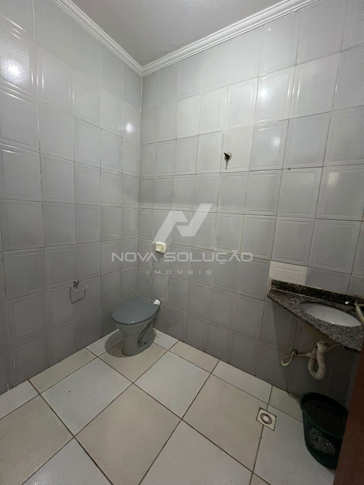 Barraco  venda, Residencial Village, LIMEIRA - SP