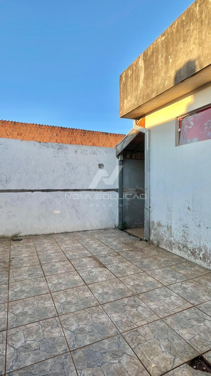 Casa com 2 dormitrios  venda,200.00 m , Geada, LIMEIRA - SP