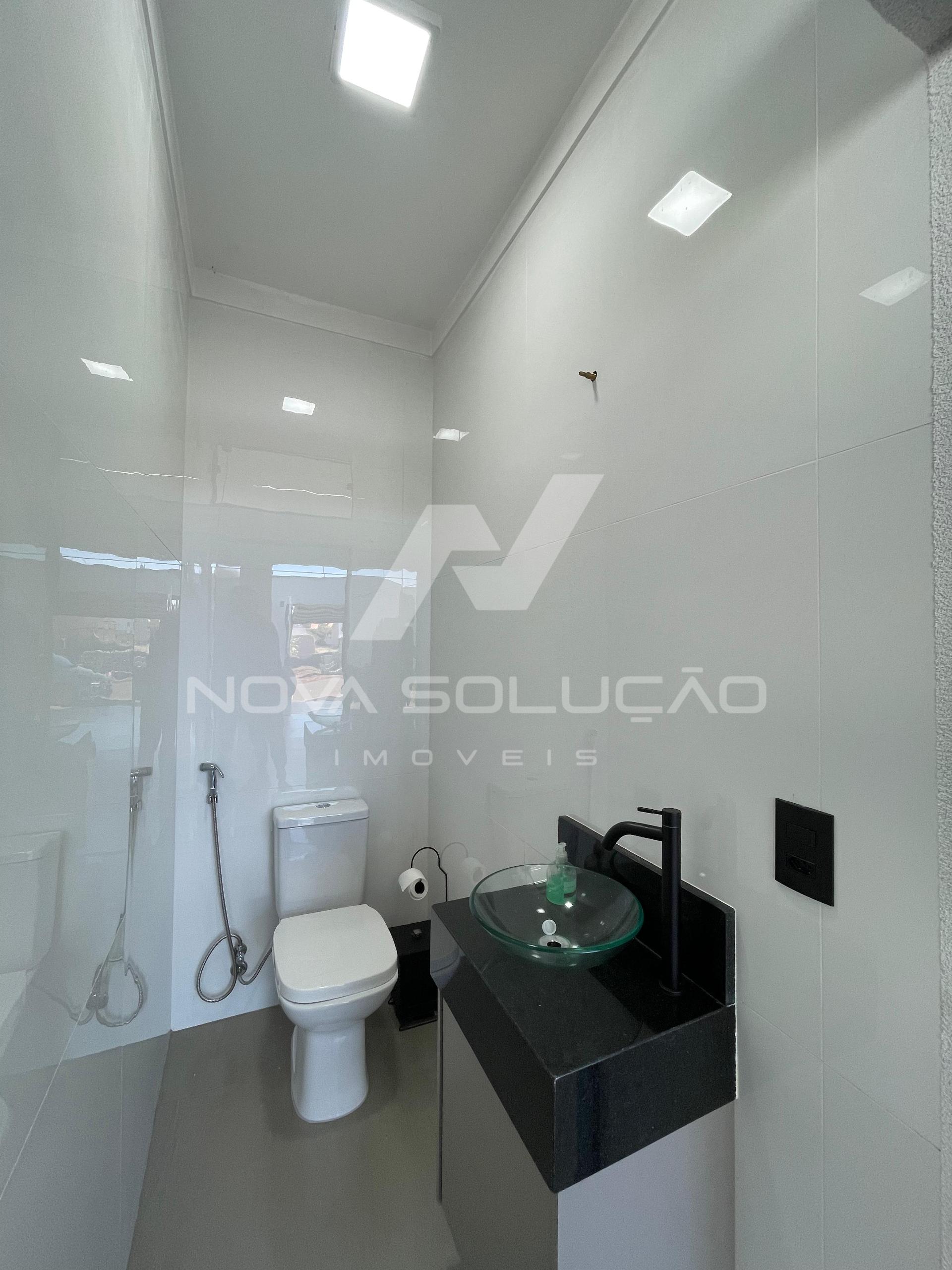 Casa com 2 dormitrios  venda, Colinas do Engenho, LIMEIRA - SP