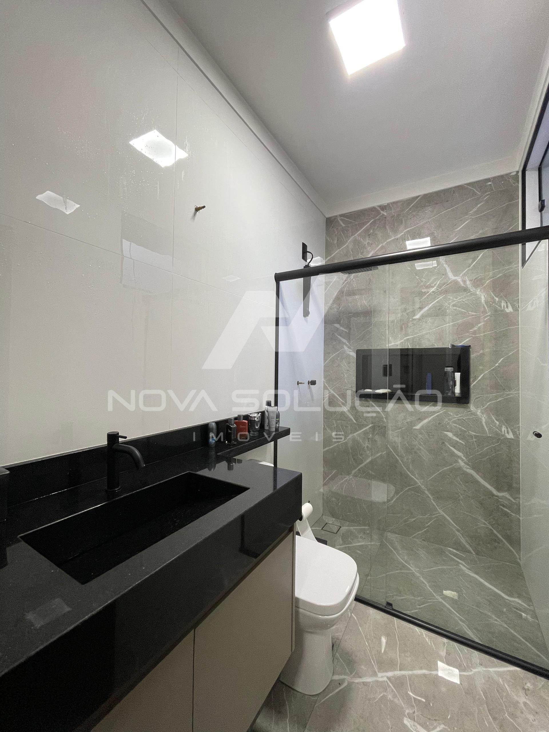 Casa com 2 dormitrios  venda, Colinas do Engenho, LIMEIRA - SP