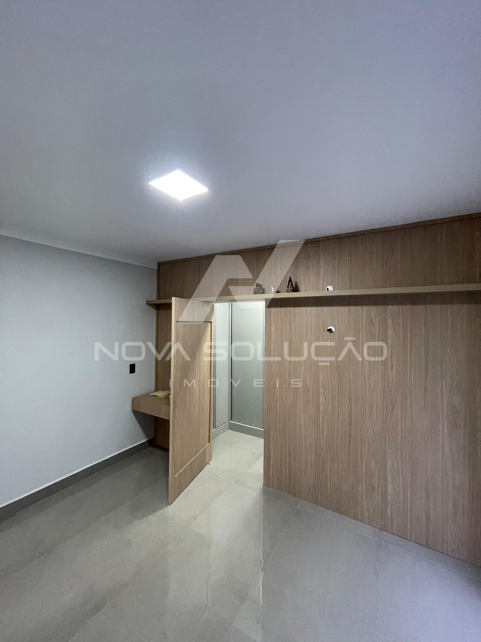 Casa com 2 dormitrios  venda, Colinas do Engenho, LIMEIRA - SP