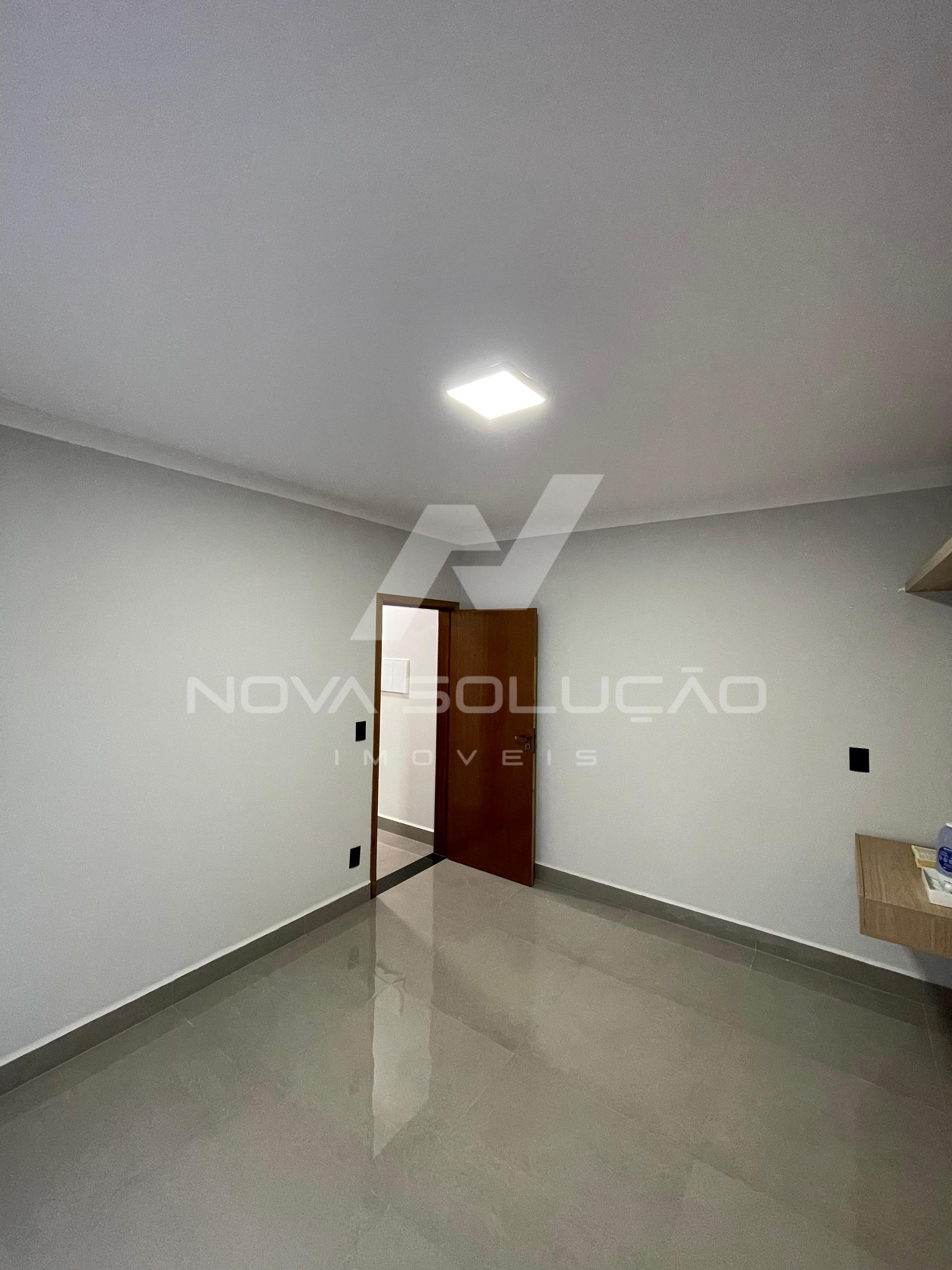 Casa com 2 dormitrios  venda, Colinas do Engenho, LIMEIRA - SP
