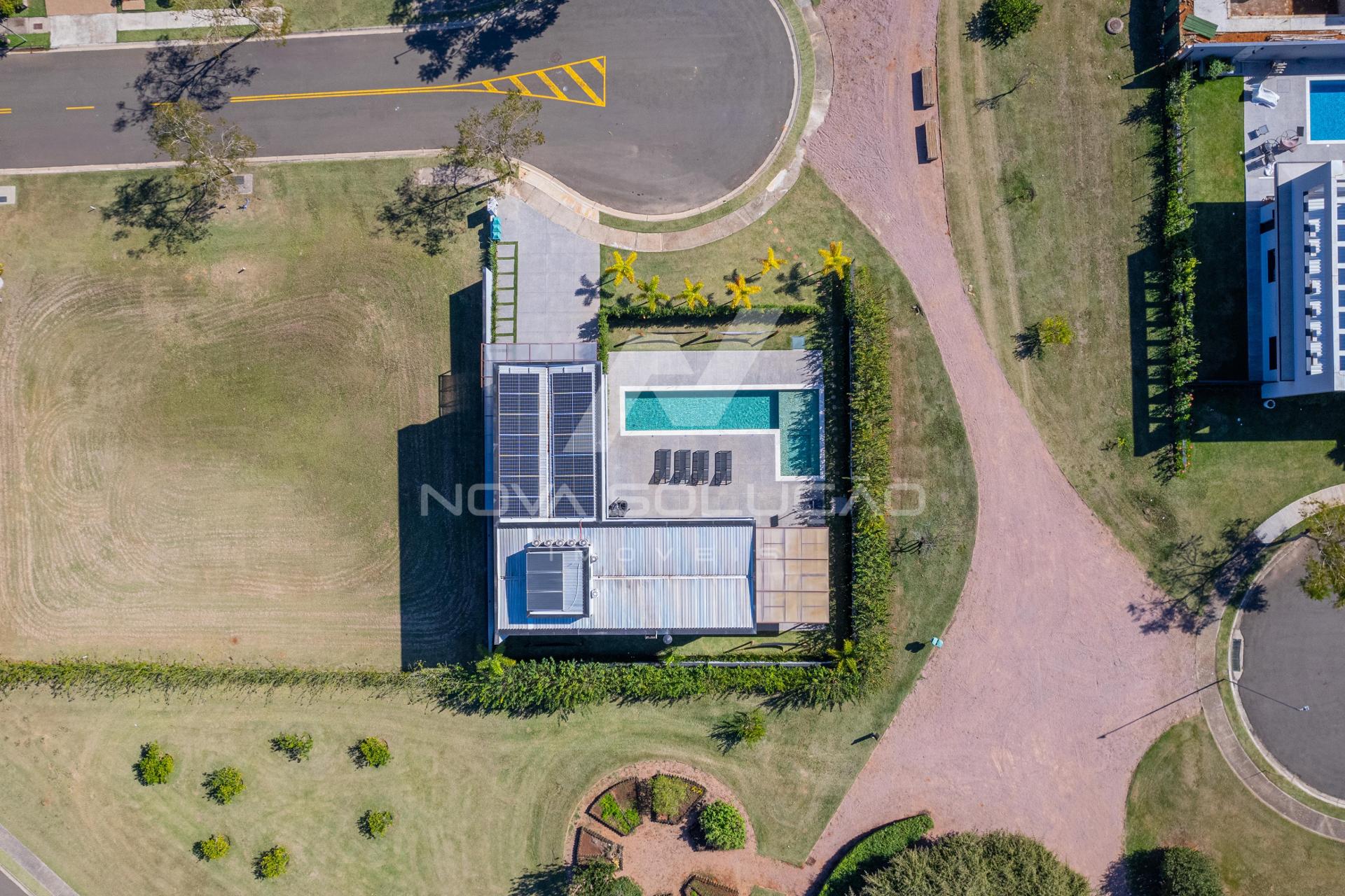 Sobrado com 3 dormitrios  venda, Residencial Refugio Jaguary, JAGUARIUNA - SP