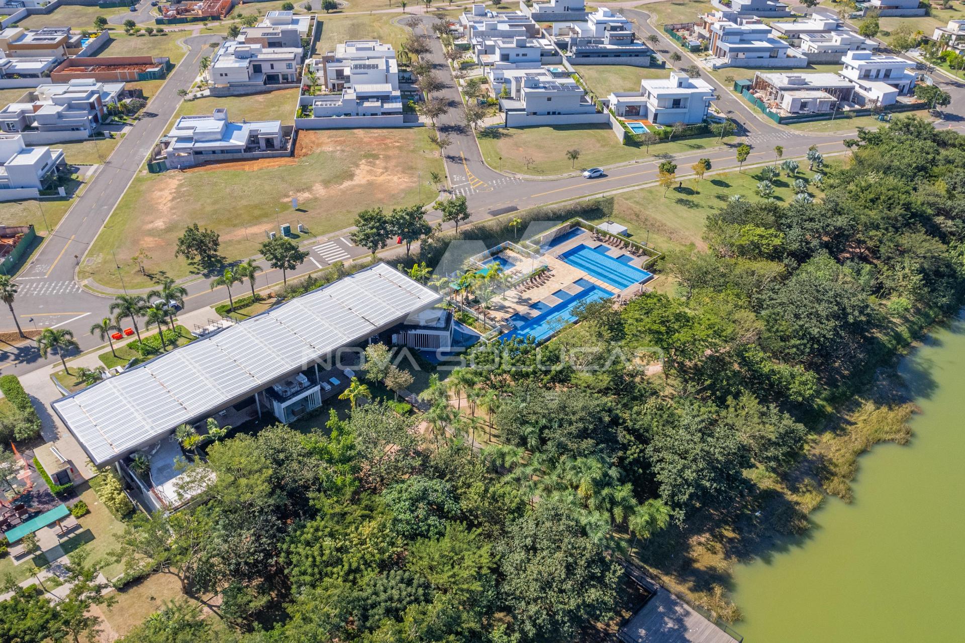 Sobrado com 3 dormitrios  venda, Residencial Refugio Jaguary, JAGUARIUNA - SP