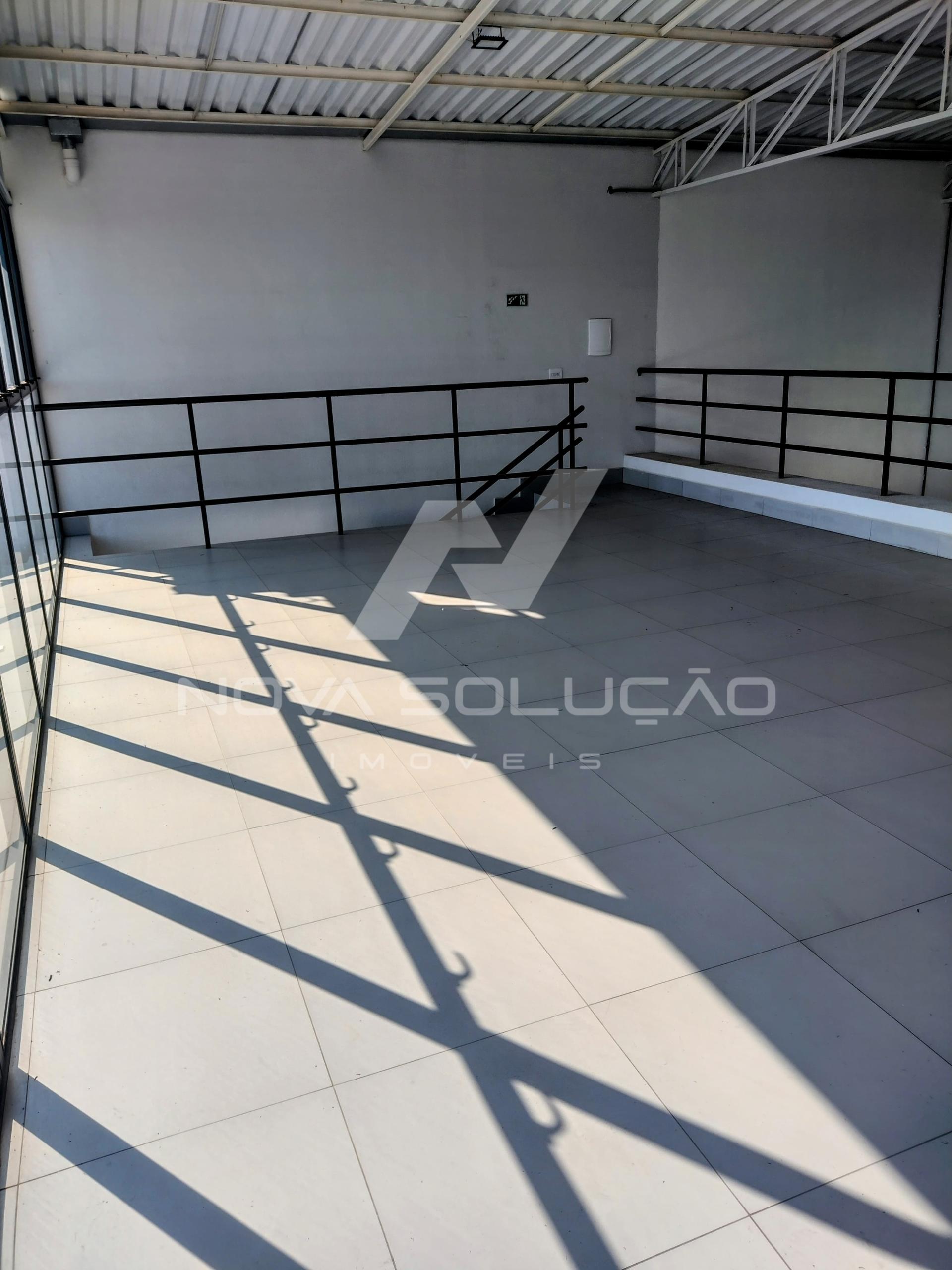 Barraco  venda, Jardim Porto Real IV, LIMEIRA - SP