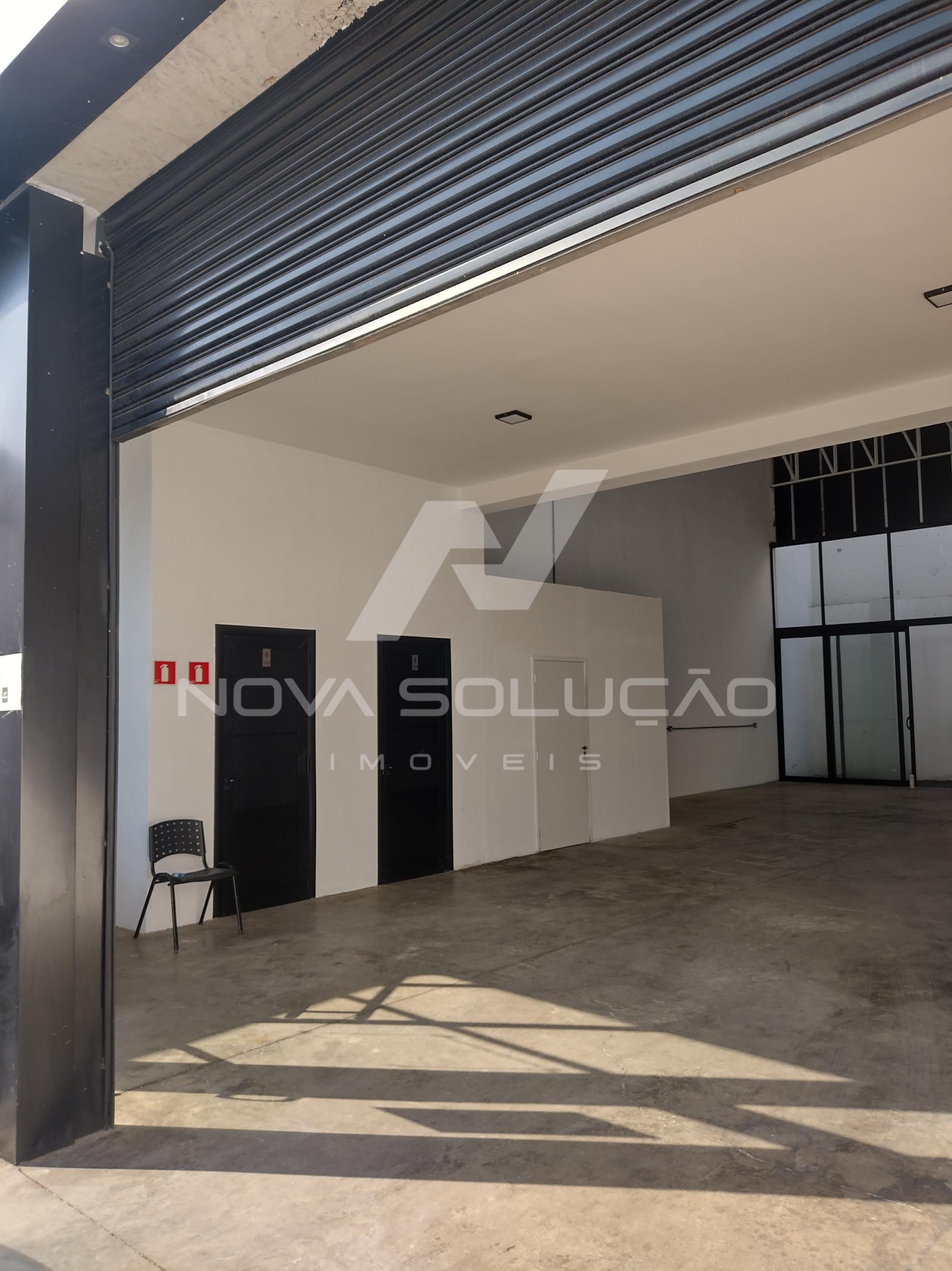 Barraco  venda, Jardim Porto Real IV, LIMEIRA - SP