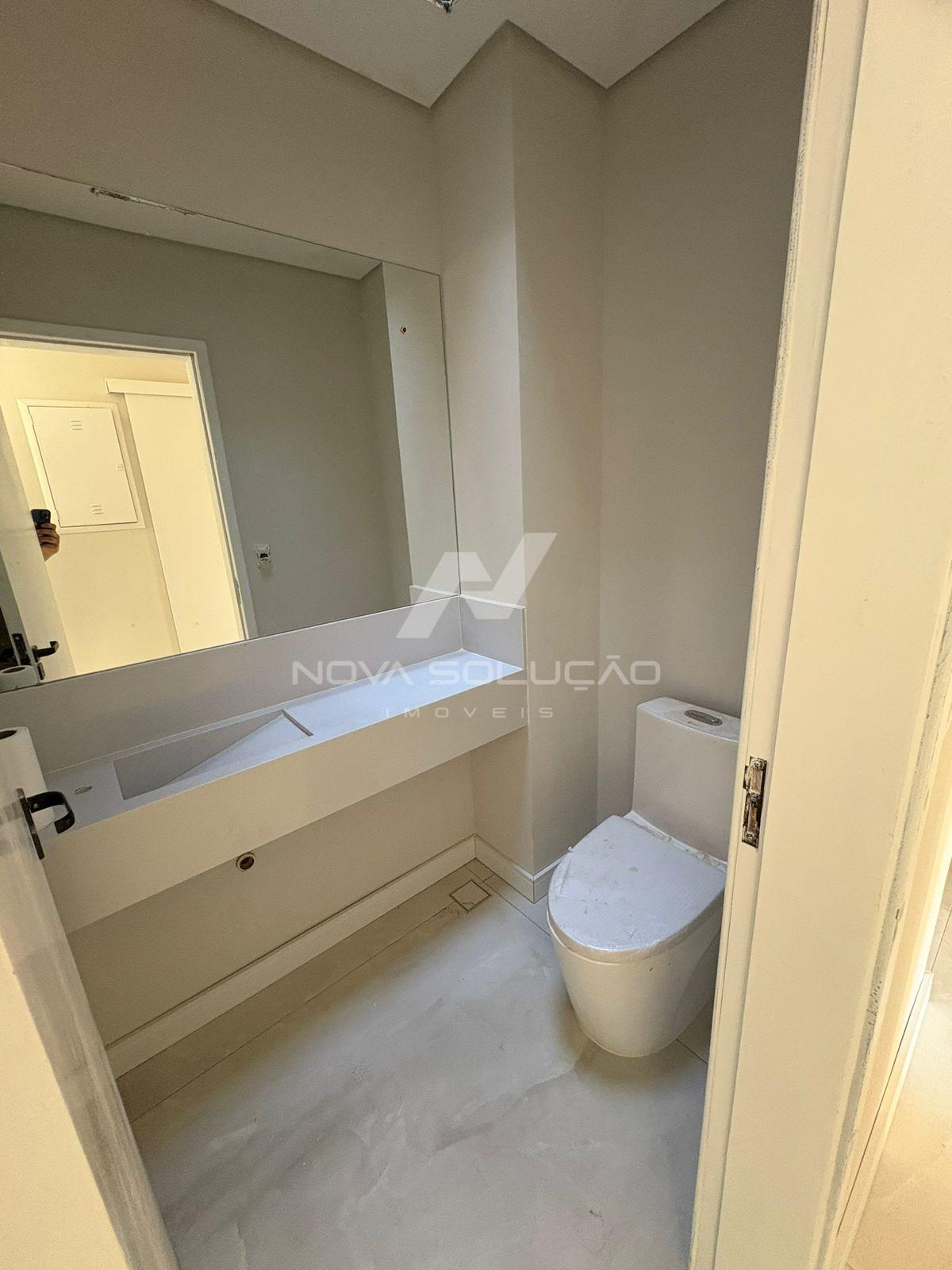 Sobrado com 3 dormitrios, Condomnio Porto Real V, LIMEIRA - SP