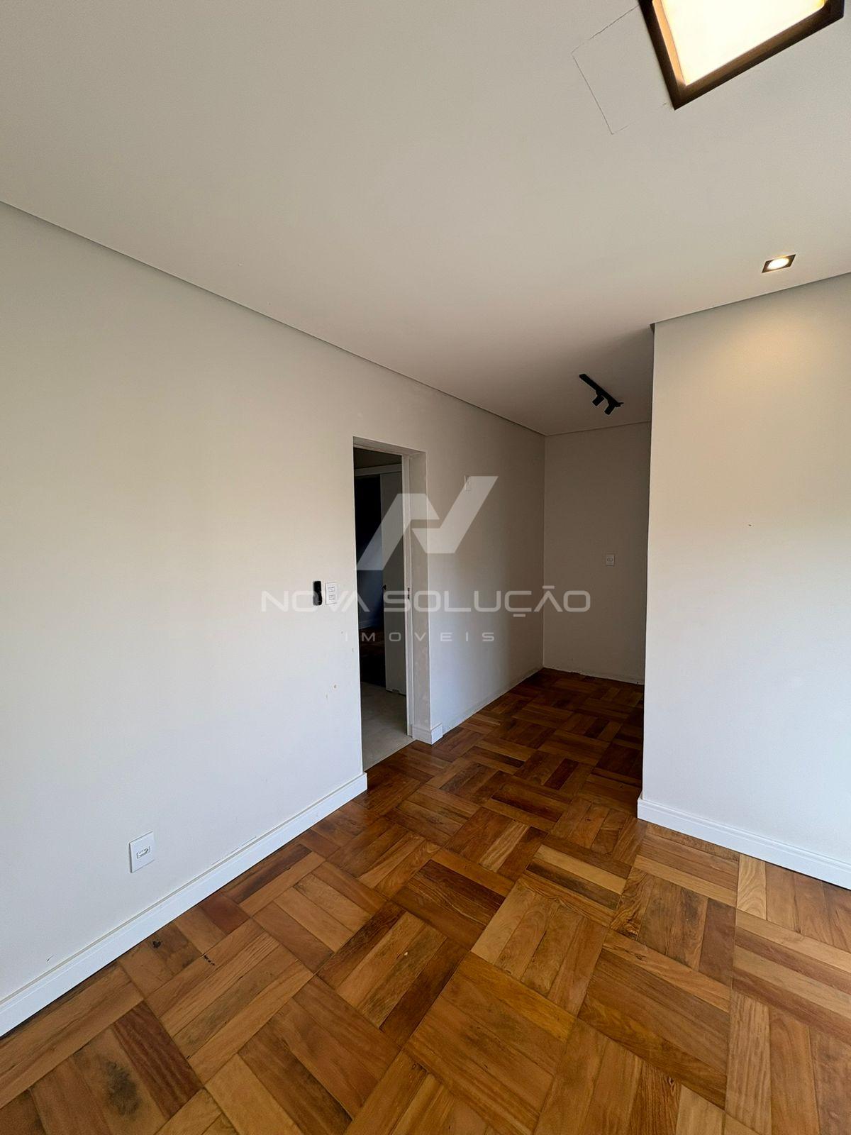 Sobrado com 3 dormitrios, Condomnio Porto Real V, LIMEIRA - SP