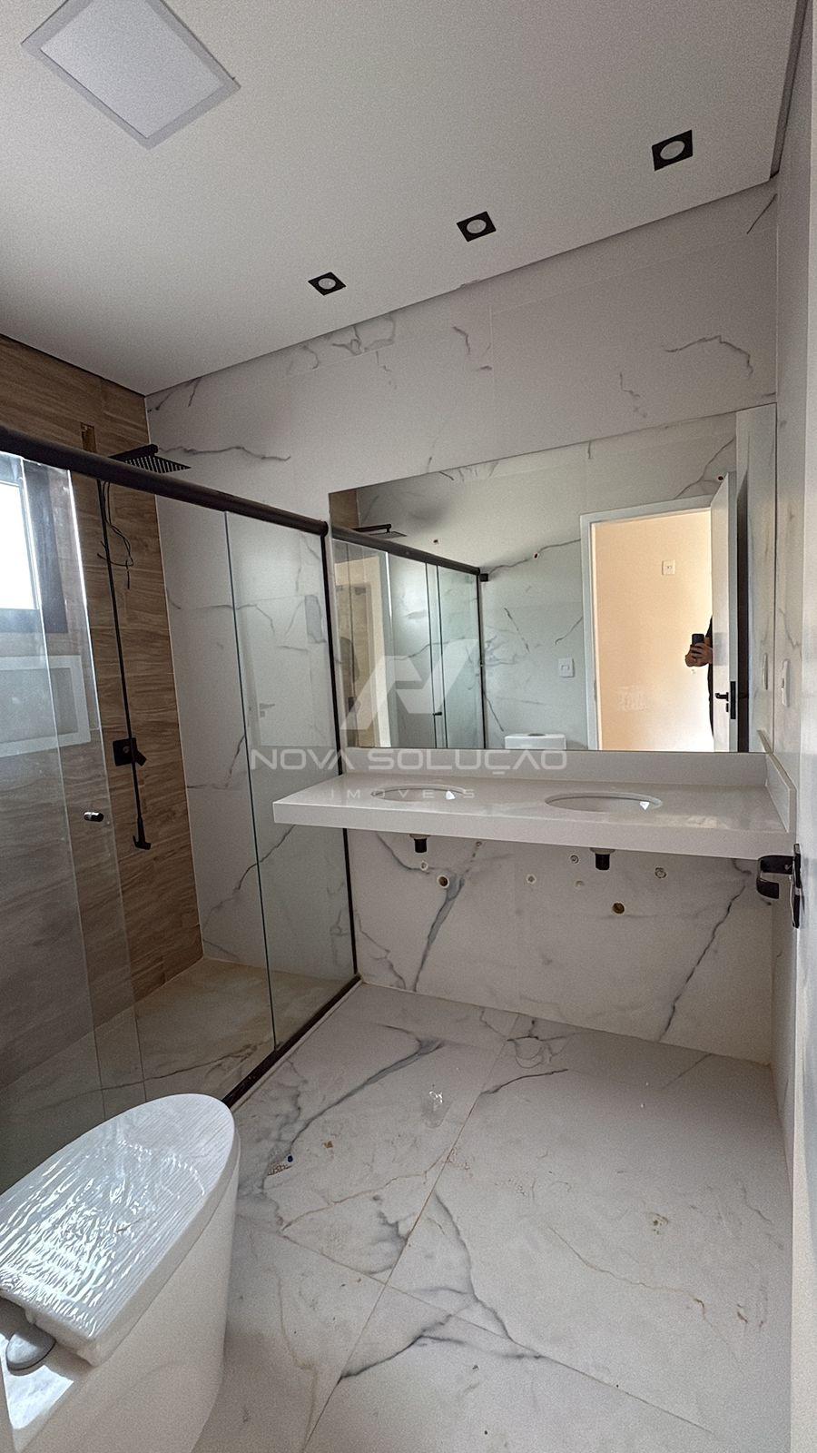 Sobrado com 3 dormitrios, Condomnio Porto Real V, LIMEIRA - SP