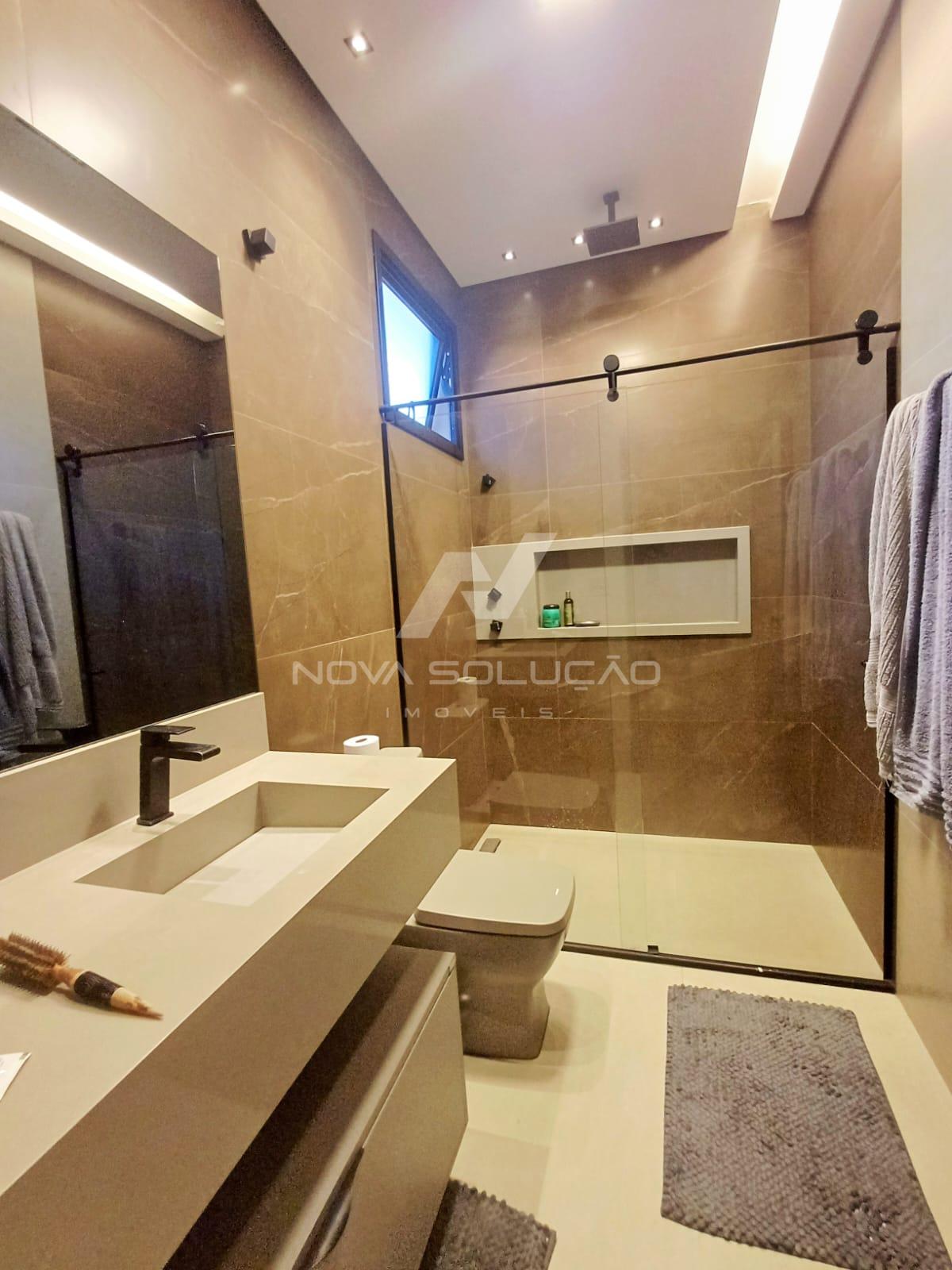 Casa com 3 dormitrios  venda,303.00 m , LIMEIRA - SP