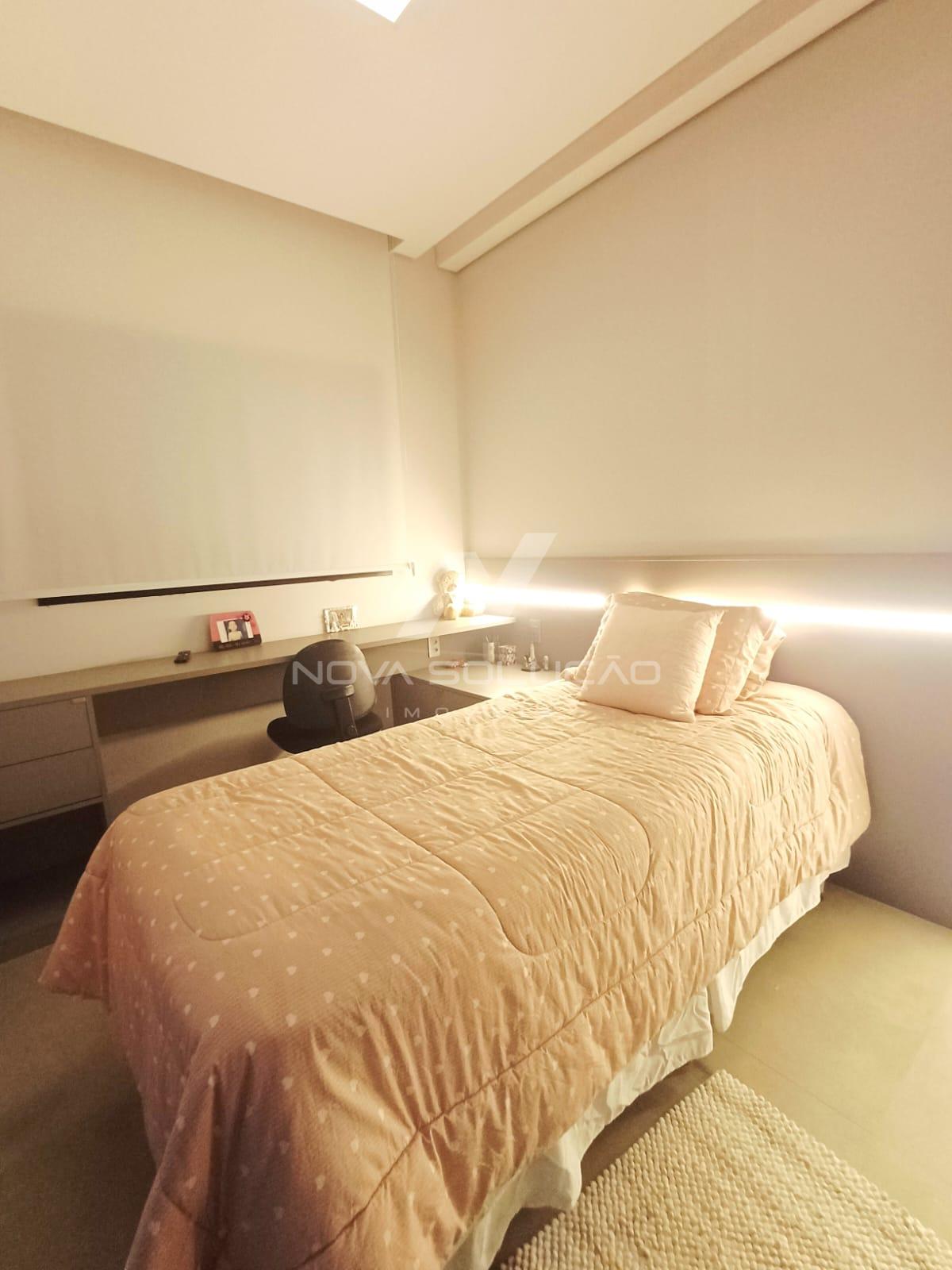 Casa com 3 dormitrios  venda,303.00 m , LIMEIRA - SP