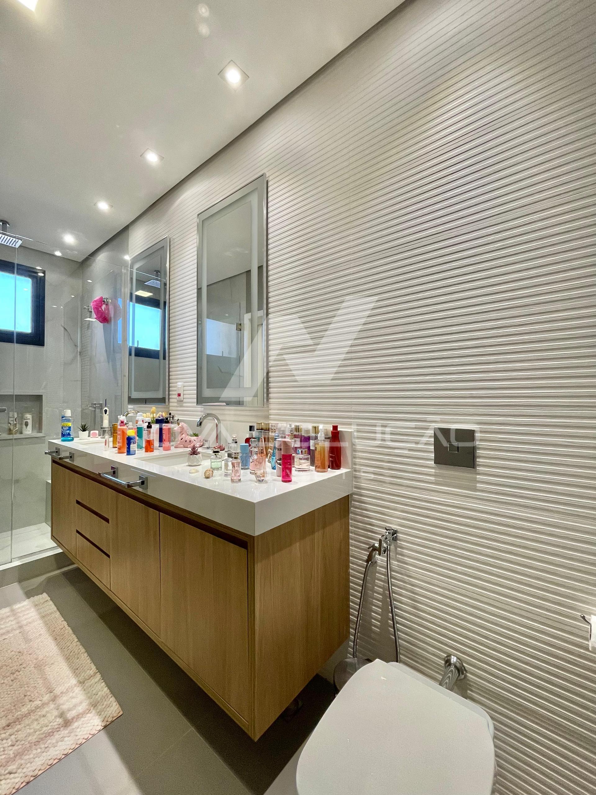 Sobrado com 3 dormitrios  venda, LIMEIRA - SP