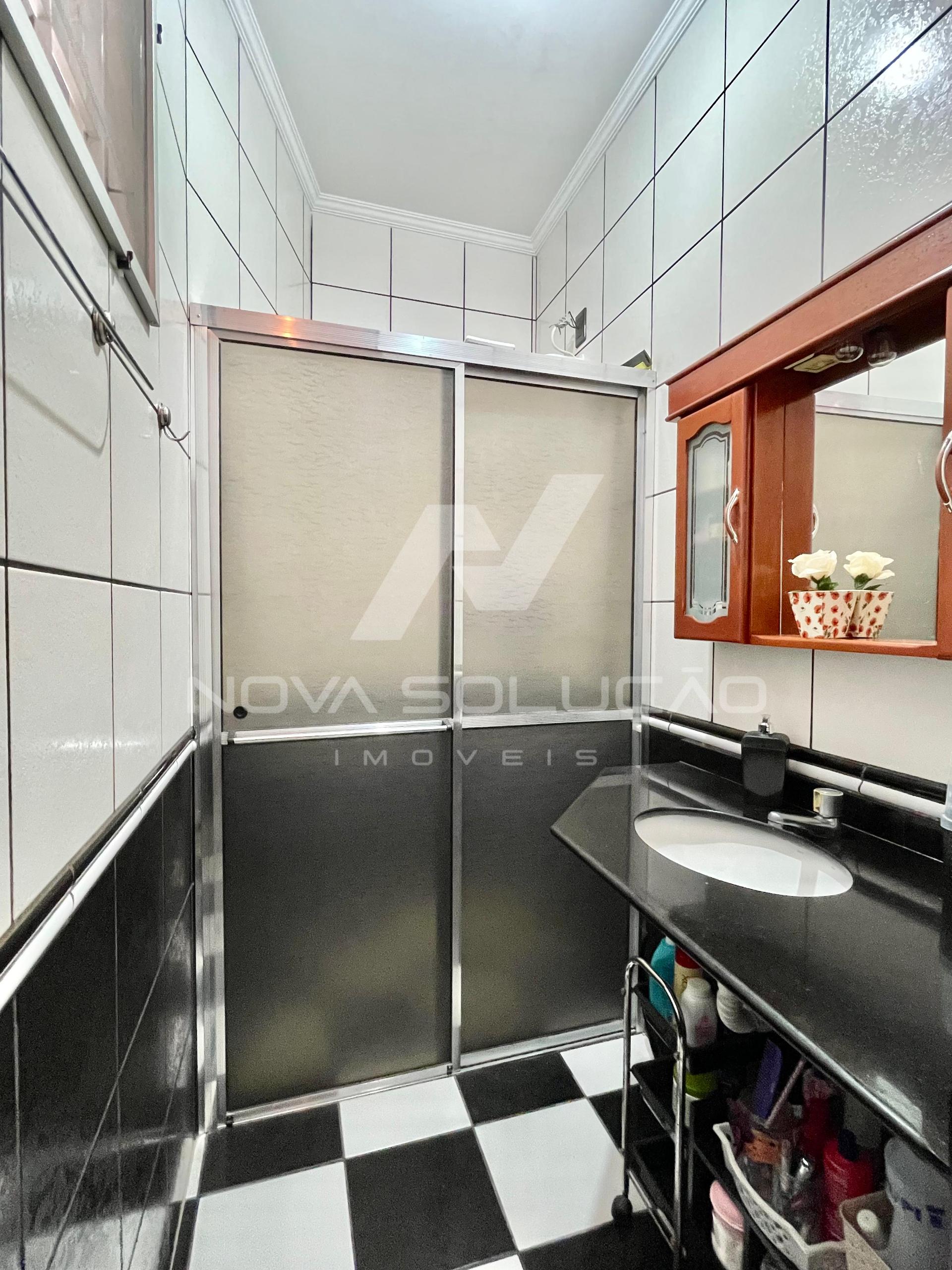 Casa com 2 dormitrios  venda, Jardim Santa Amlia, LIMEIRA - SP