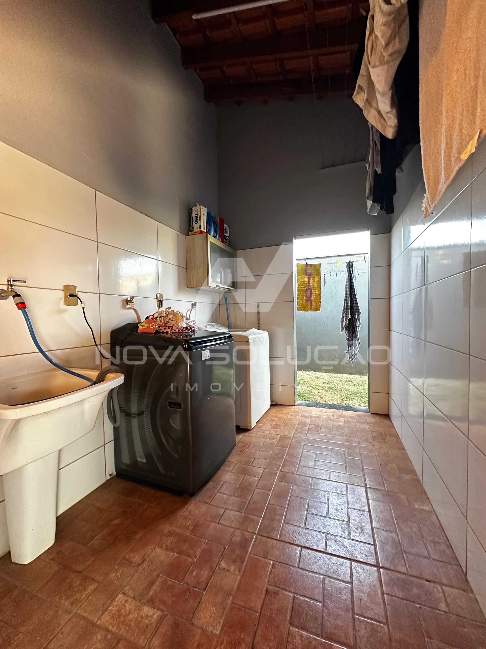 Chcara com 3 dormitrios  venda, Condomnio Estncia Das Flores, LIMEIRA - SP