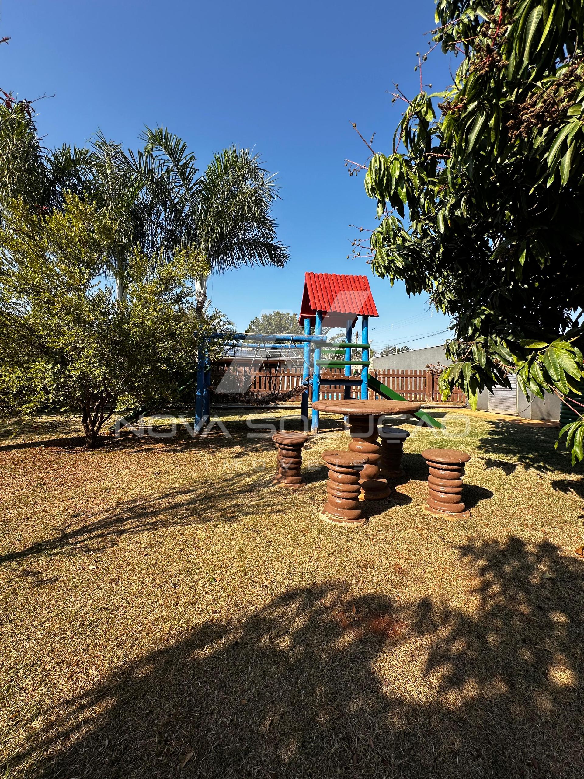 Chcara com 3 dormitrios  venda, Condomnio Estncia Das Flores, LIMEIRA - SP