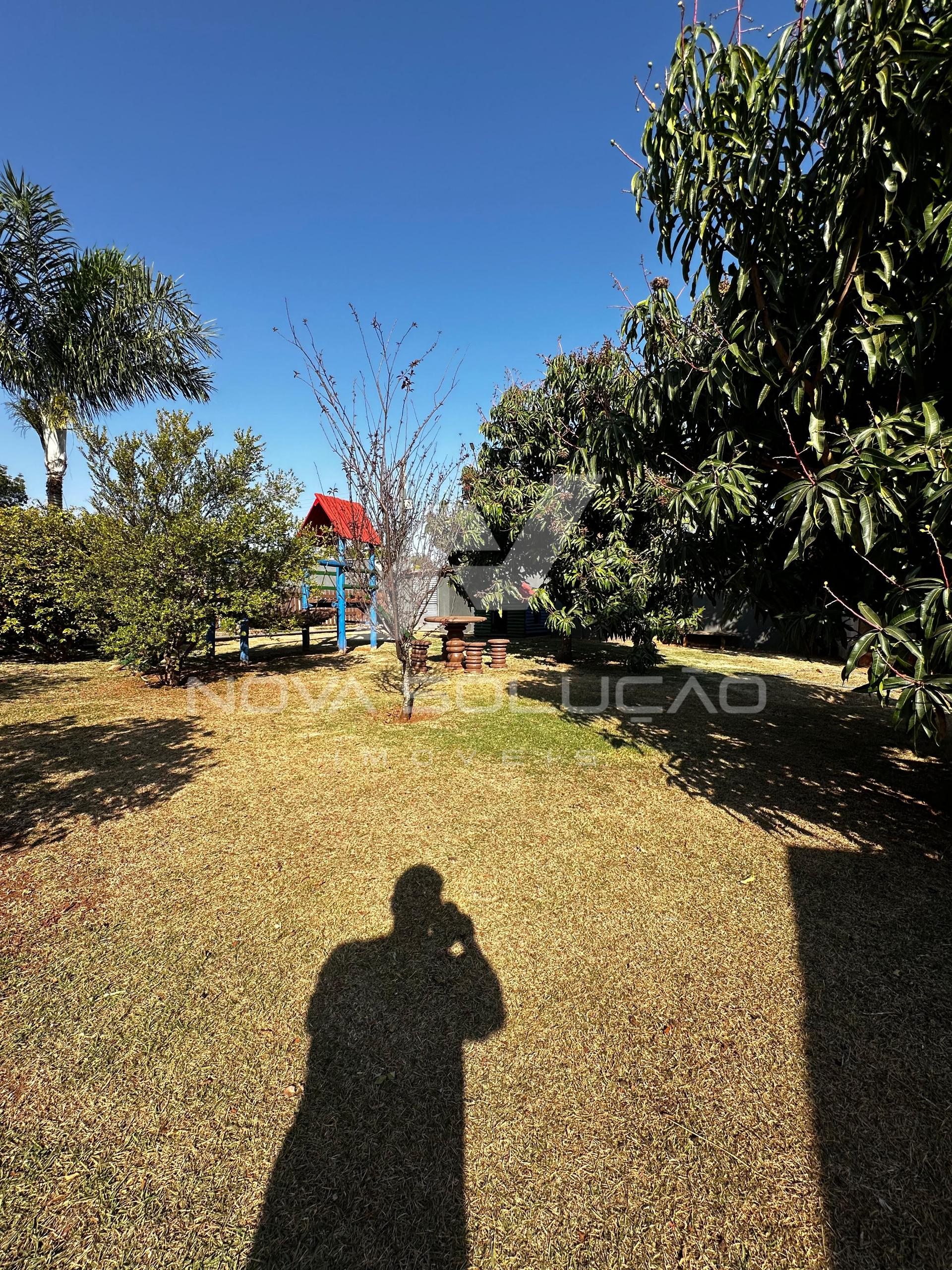 Chcara com 3 dormitrios  venda, Condomnio Estncia Das Flores, LIMEIRA - SP