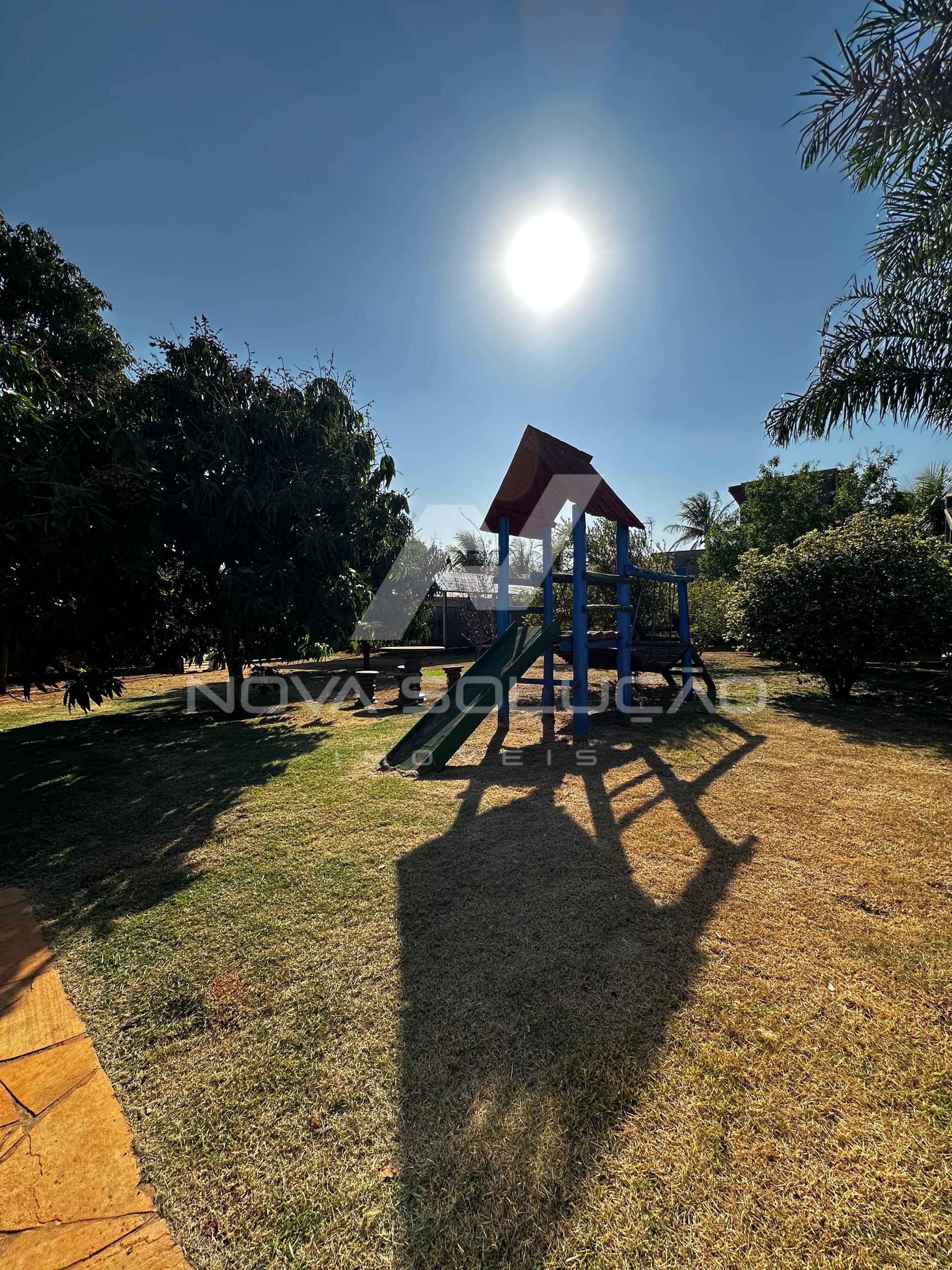 Chcara com 3 dormitrios  venda, Condomnio Estncia Das Flores, LIMEIRA - SP