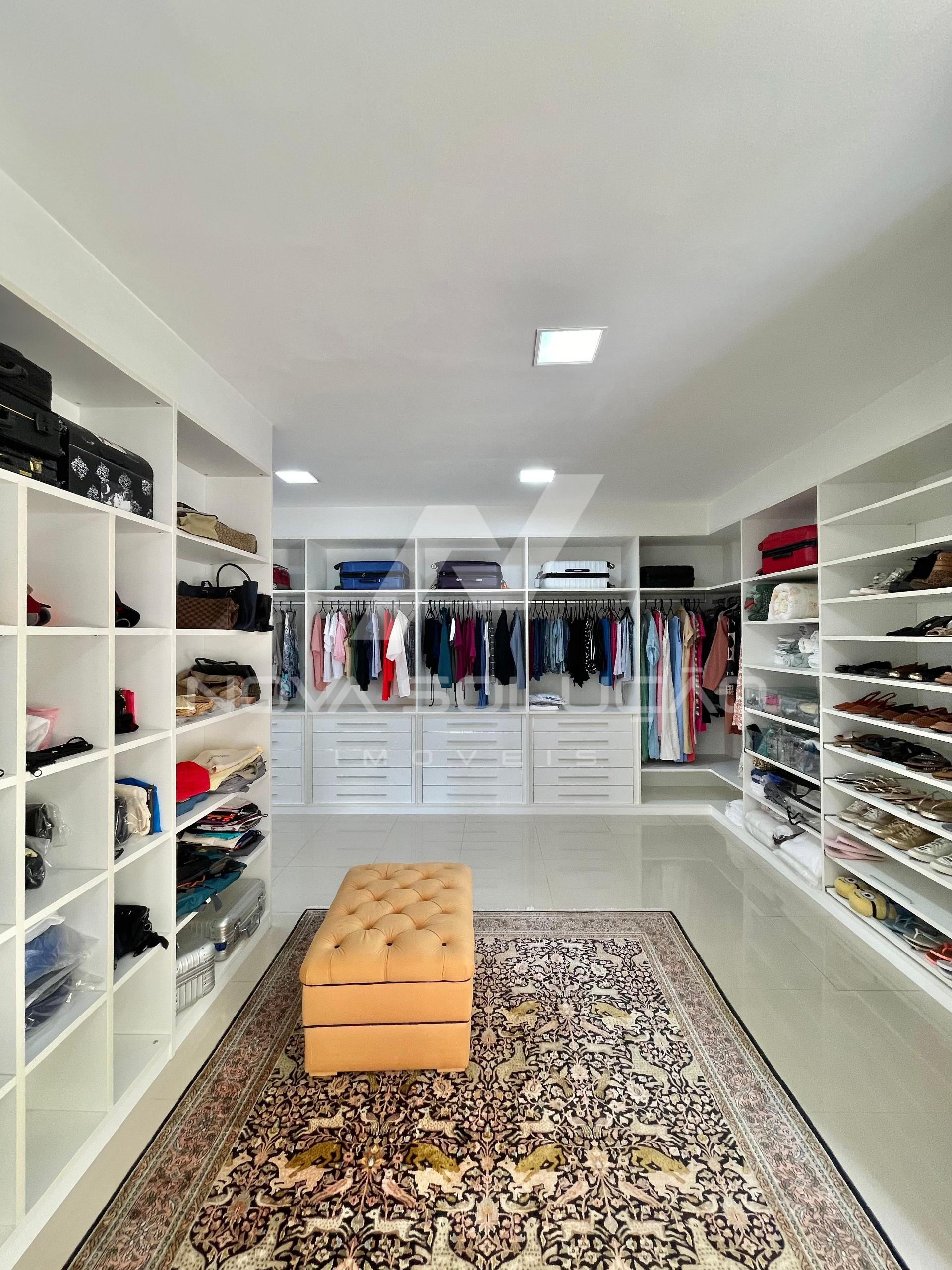 Sobrado com 4 dormitrios  venda, Condomnio Monte Carlo, LIMEIRA - SP