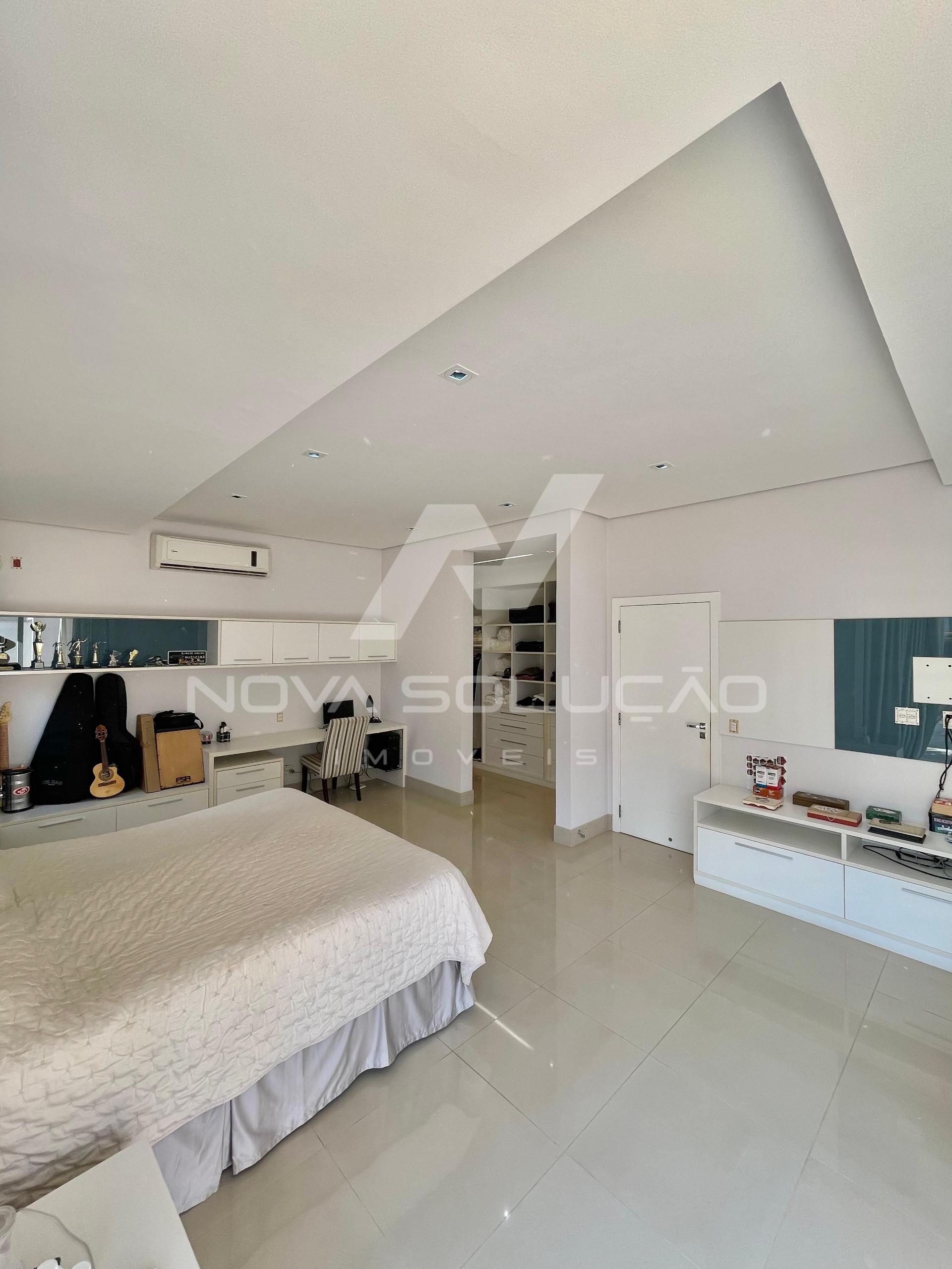 Sobrado com 4 dormitrios  venda, Condomnio Monte Carlo, LIMEIRA - SP