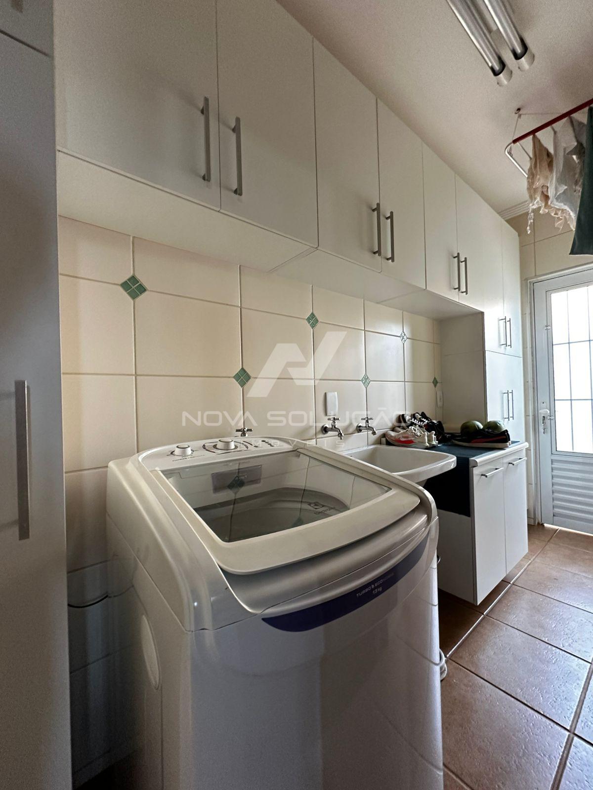 Condom�nio com 3 dormit�rios, Condom�nio Roland II, LIMEIRA - SP