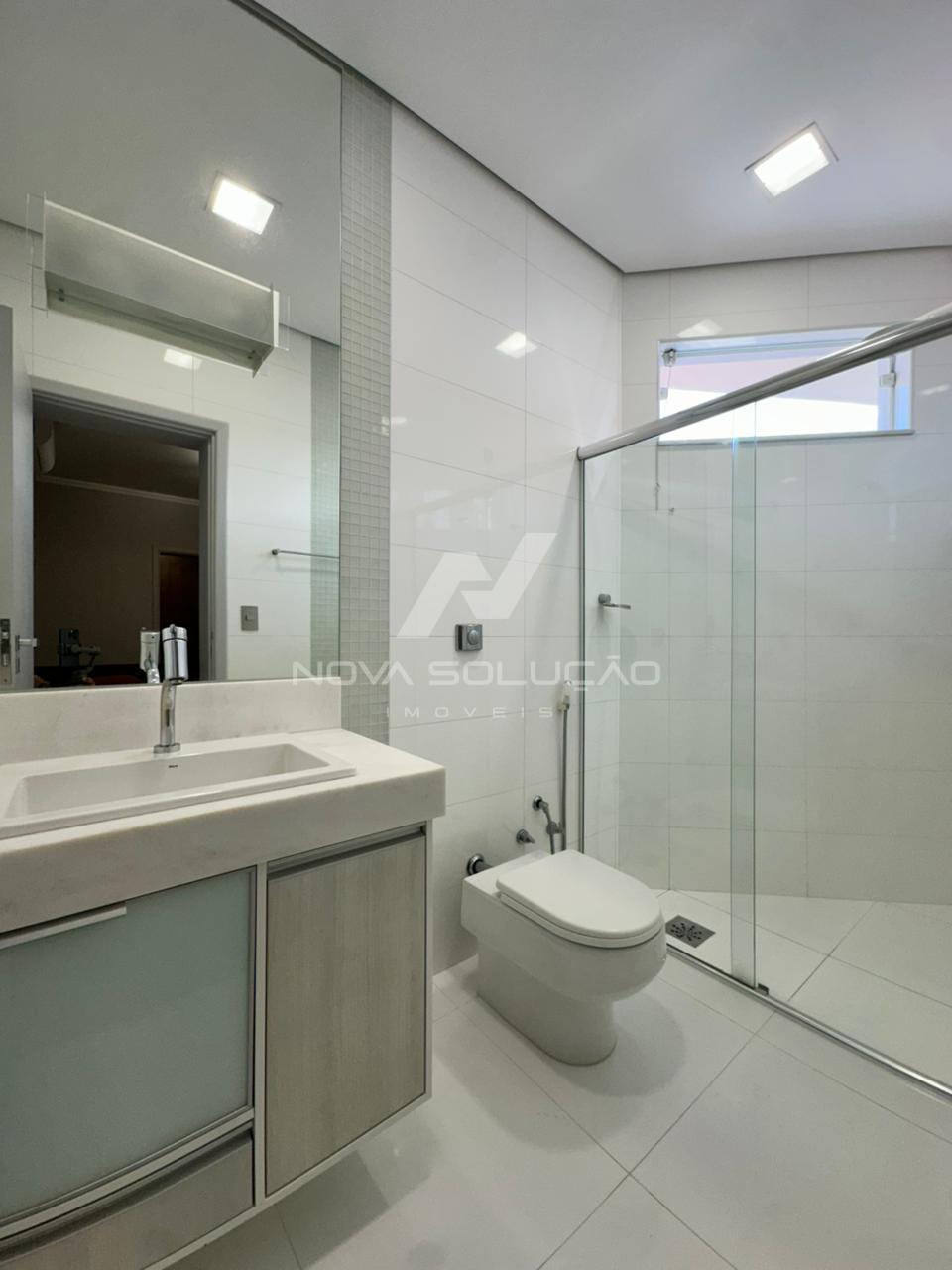 Sobrado com 4 dormit�rios � venda, Condom�nio Residencial Flora, LIMEIRA - SP