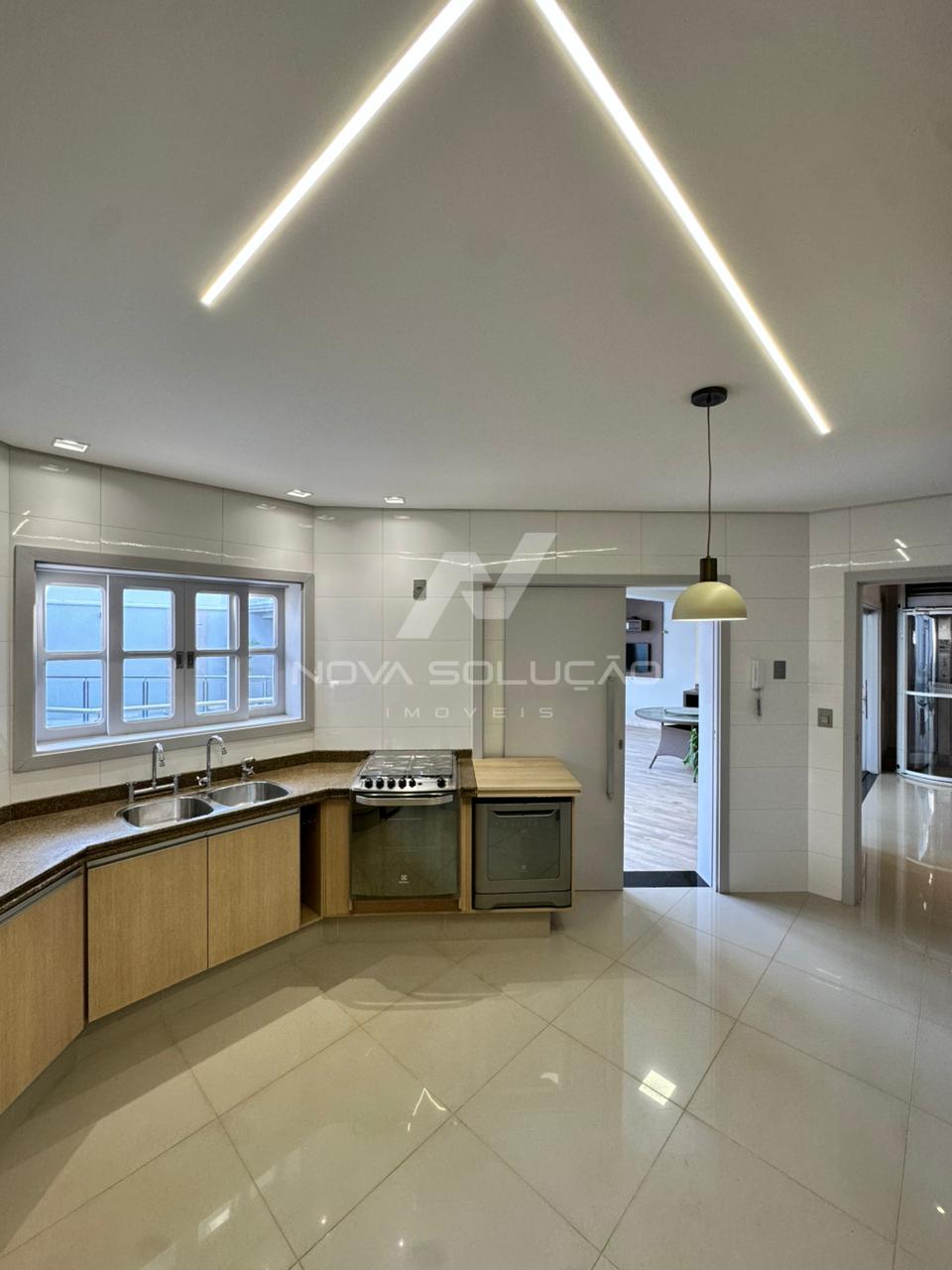 Sobrado com 4 dormit�rios � venda, Condom�nio Residencial Flora, LIMEIRA - SP