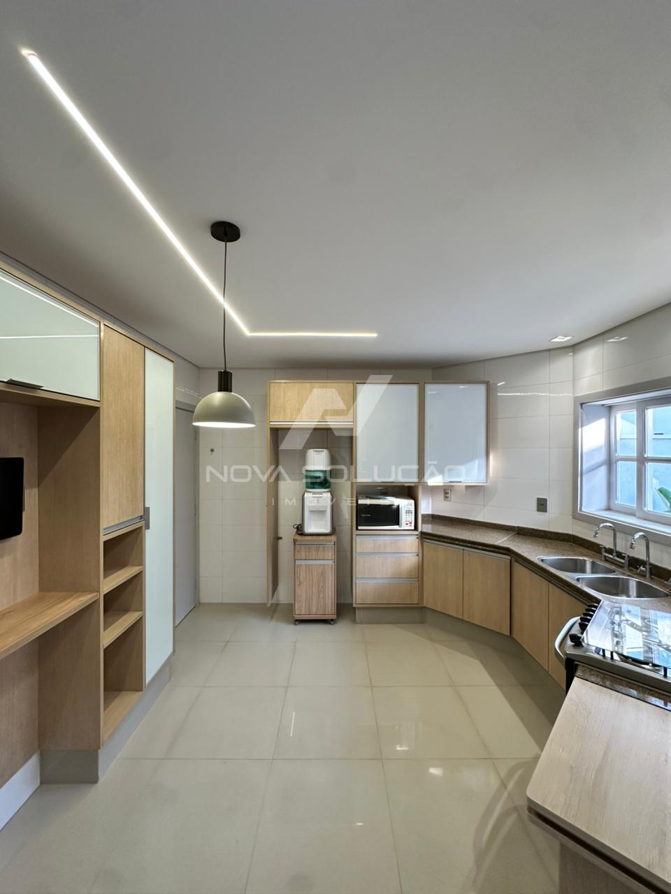 Sobrado com 4 dormit�rios � venda, Condom�nio Residencial Flora, LIMEIRA - SP